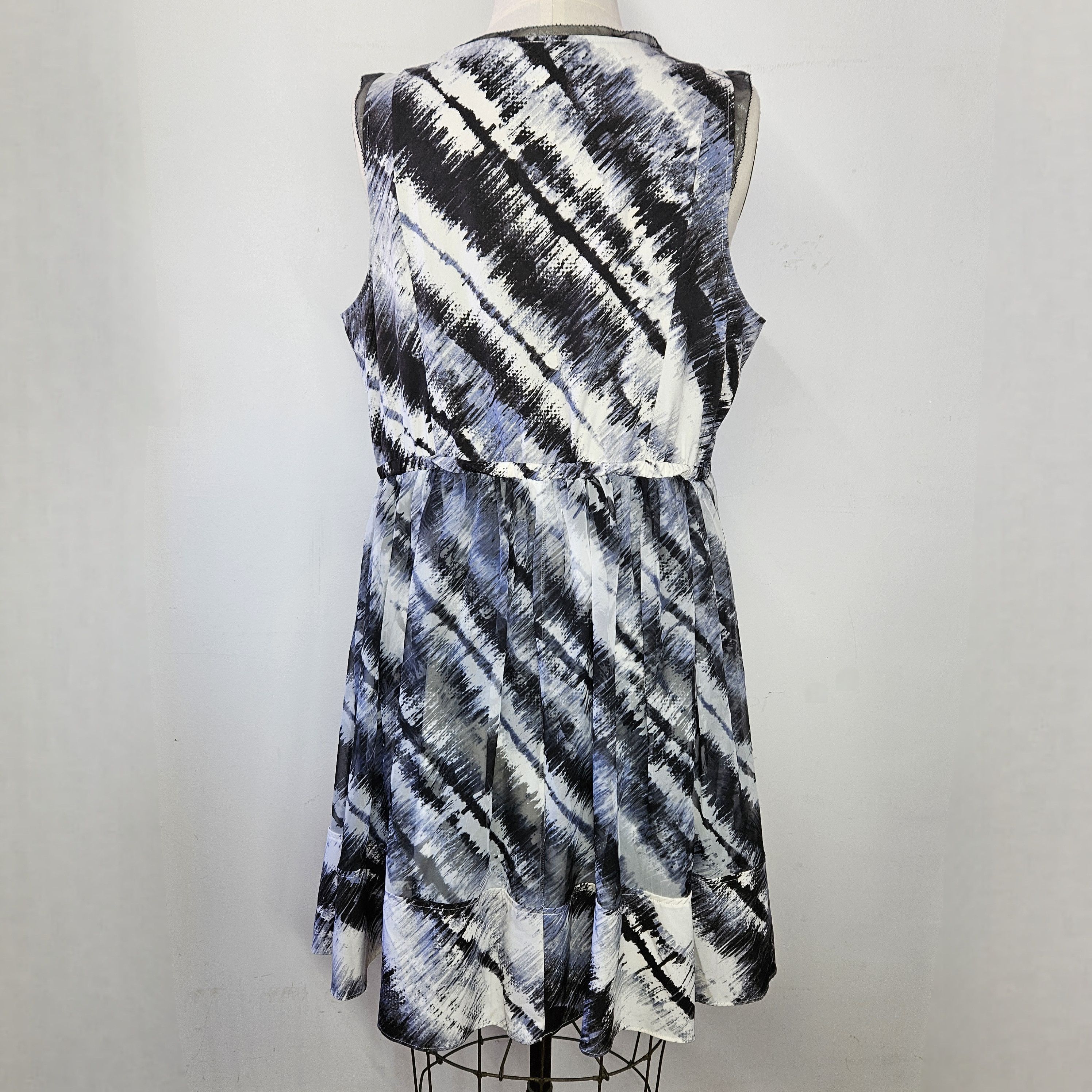 Vera Wang Simply Vera Size XL Dress Bias Cut Tie Dye Black Blue Chif Size XL / US 12-14 / IT 48-50 - 4 Thumbnail