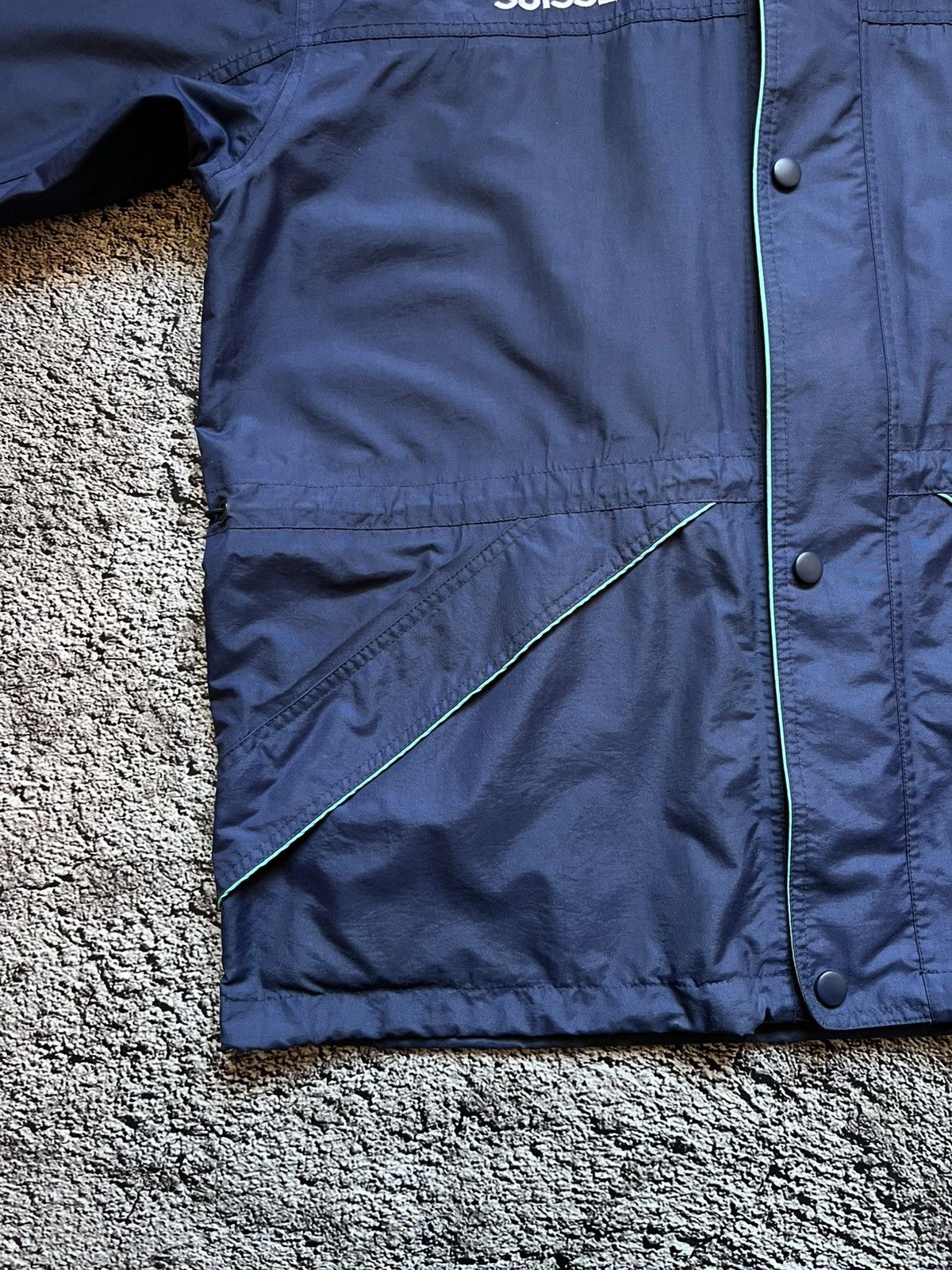 Red Bull Red Bull Sauber Petronas F1 Racing Team Jacket Size M Size US M / EU 48-50 / 2 - 6 Thumbnail