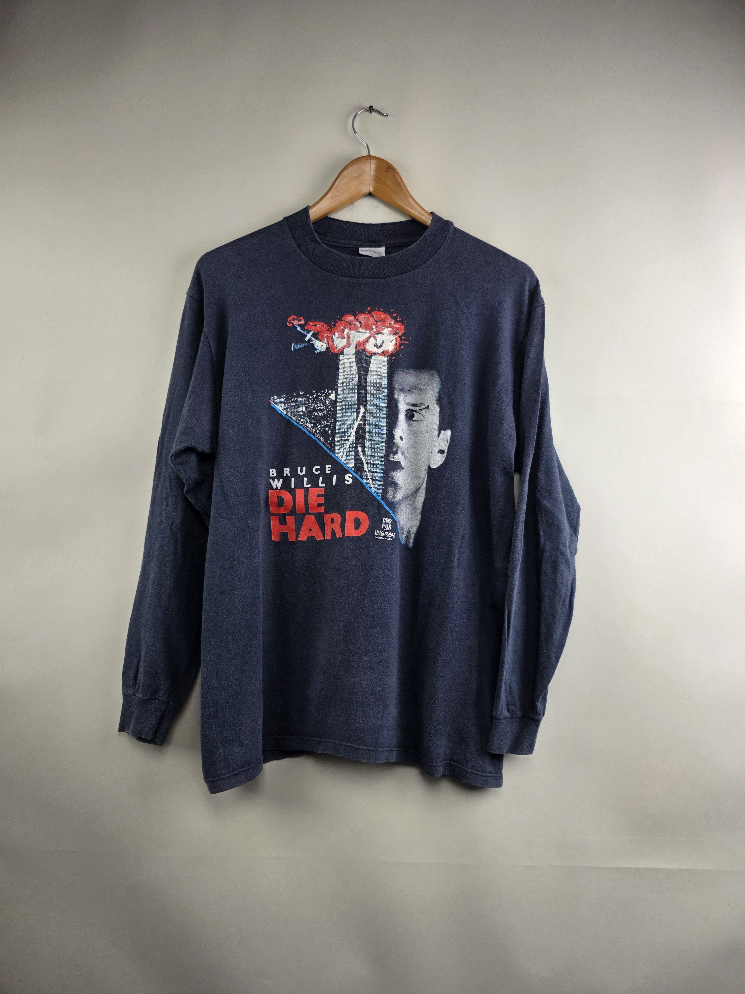 Band Tees 90s Die Hard Bruce Willis Movie tee L 22" 27" Size US L / EU 52-54 / 3 - 6 Thumbnail