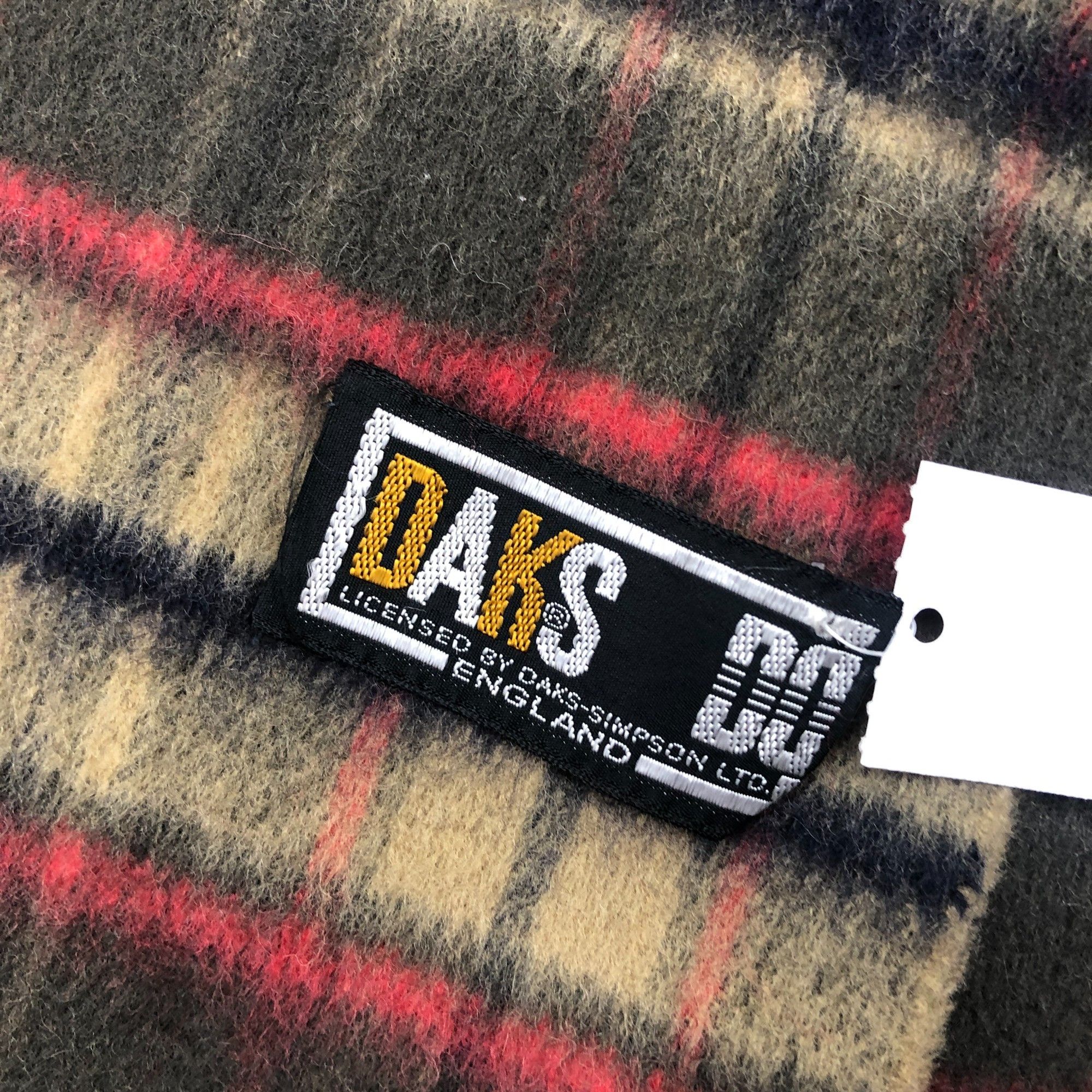 DAKS Vintage DAKS London Scarf Muffler Wool Fringe Winter Size ONE SIZE - 4 Thumbnail