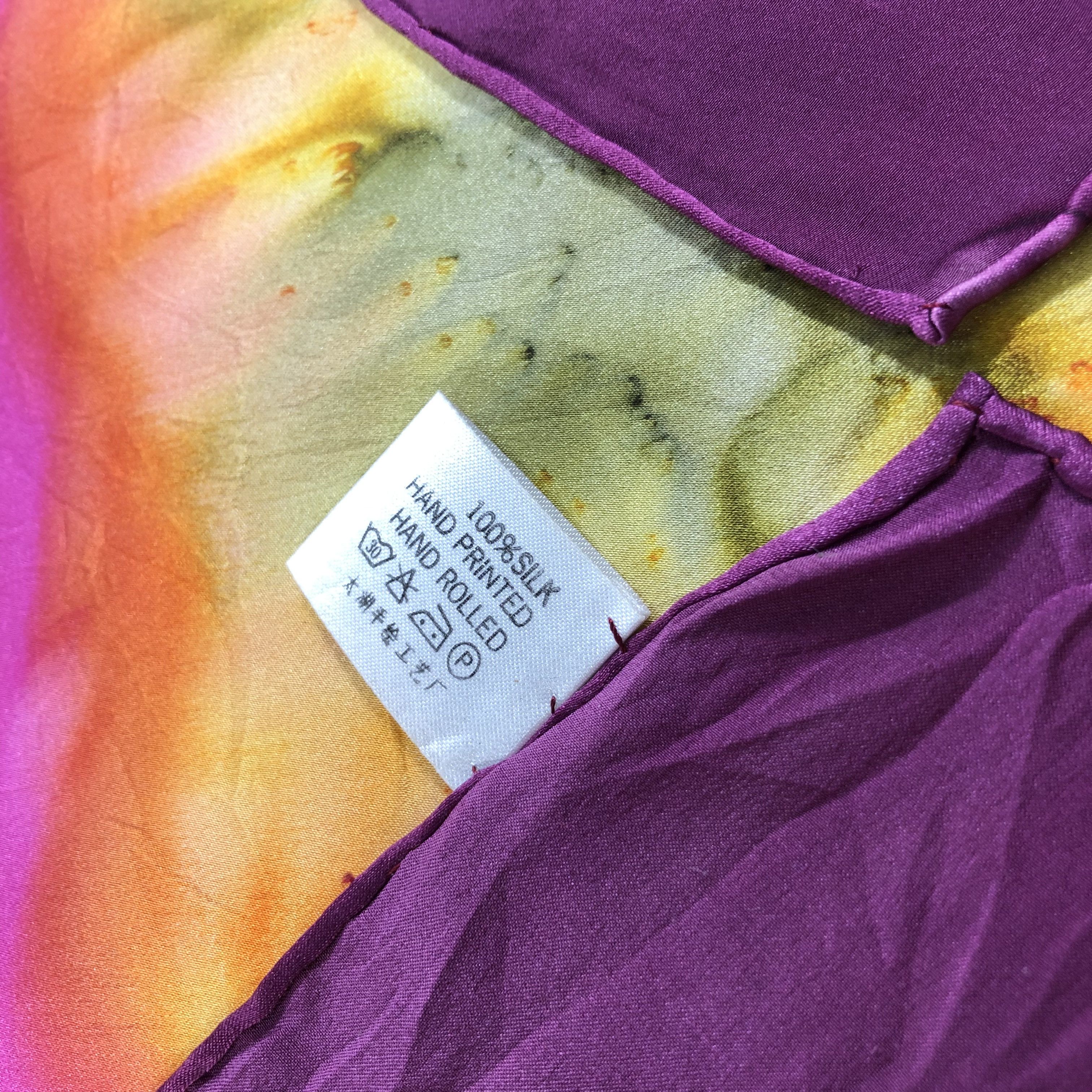 Japanese Brand Luxury Hand Rolled Silk Scarf M540 Size ONE SIZE - 5 Thumbnail