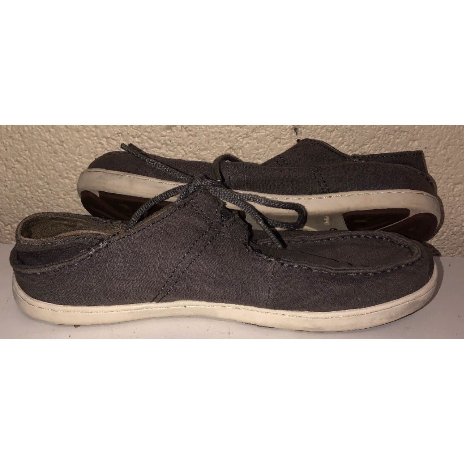 Olukai OluKai Ohana Sneaker Twill Charcoal Lace Up Mens Size 8 Gray 10221-2626 Casual Shoes Size US 8 / EU 41 - 4 Thumbnail