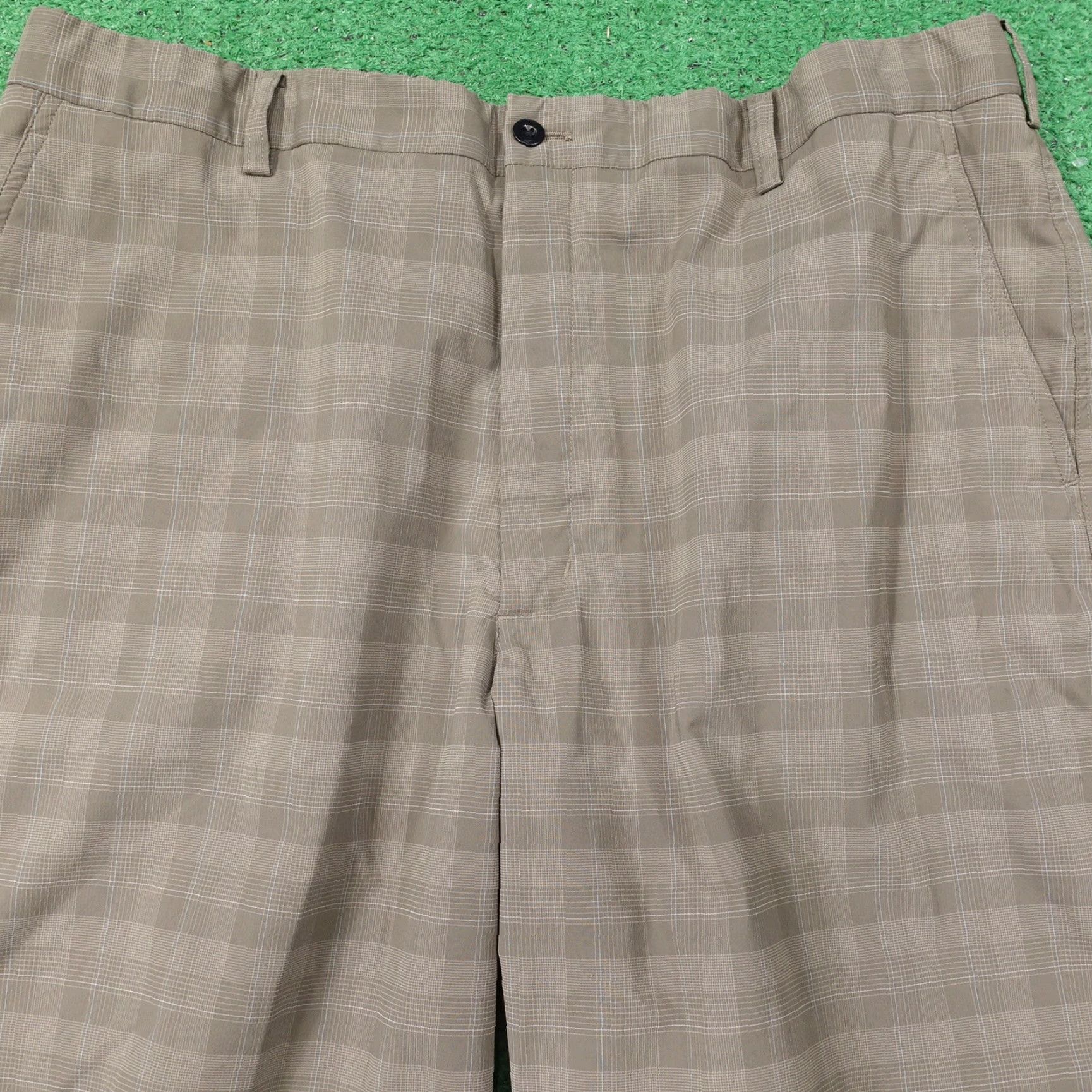Nike NIKE GOLF FIT DRY DRIFIT BROWN PLAID CHECK SHORTS MENS SIZE 40 (39) READ Size US 40 / EU 56 - 2 Thumbnail
