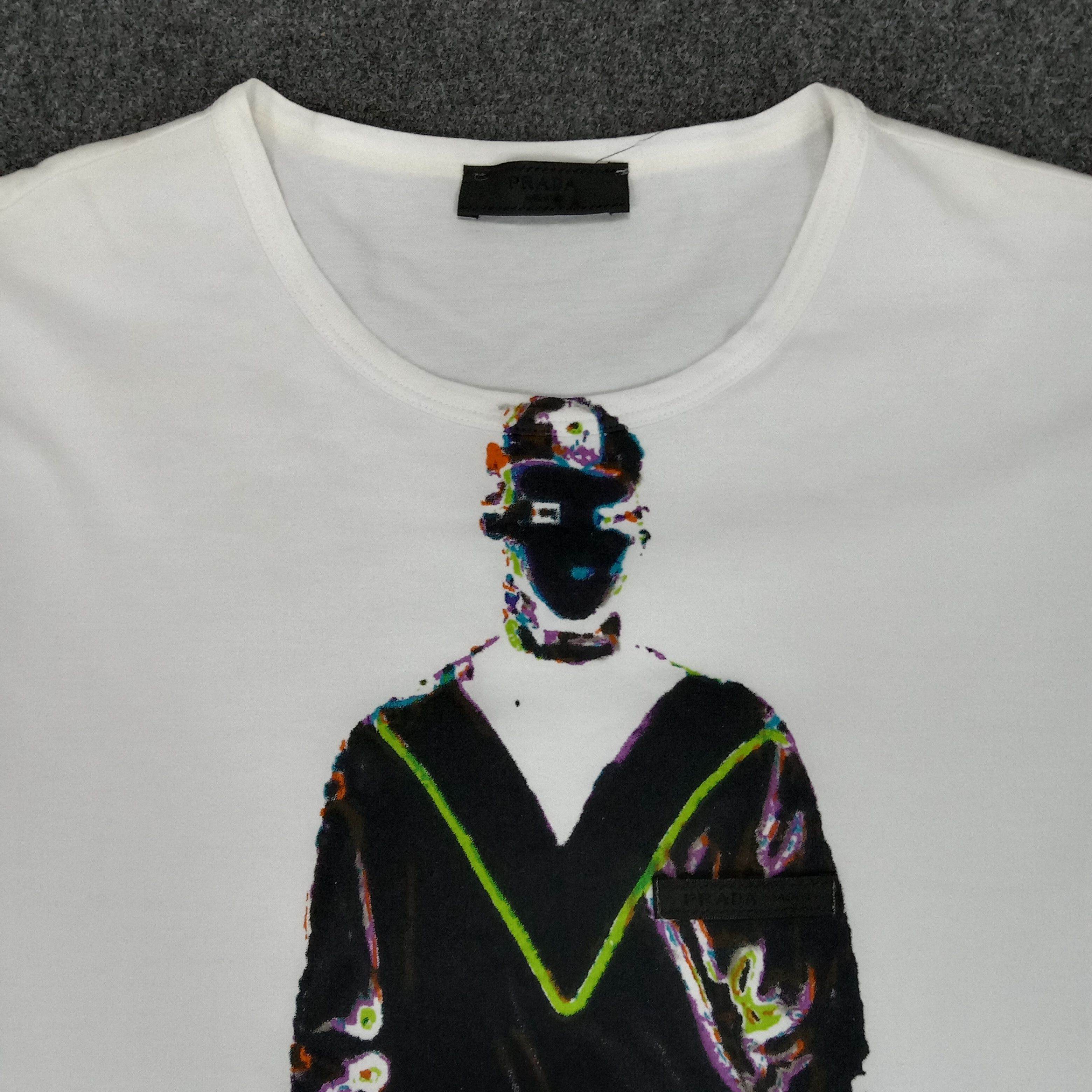 Vintage Vintage Italian Designer Prada Tshirt Size US M / EU 48-50 / 2 - 3 Thumbnail