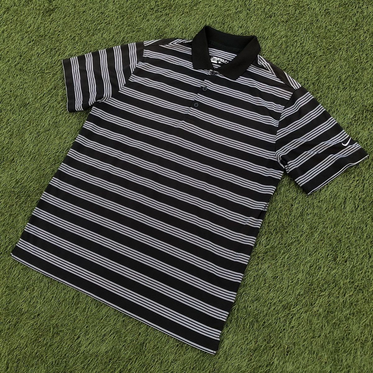 Nike Nike golf tee shirt Size US L / EU 52-54 / 3 - 2 Thumbnail
