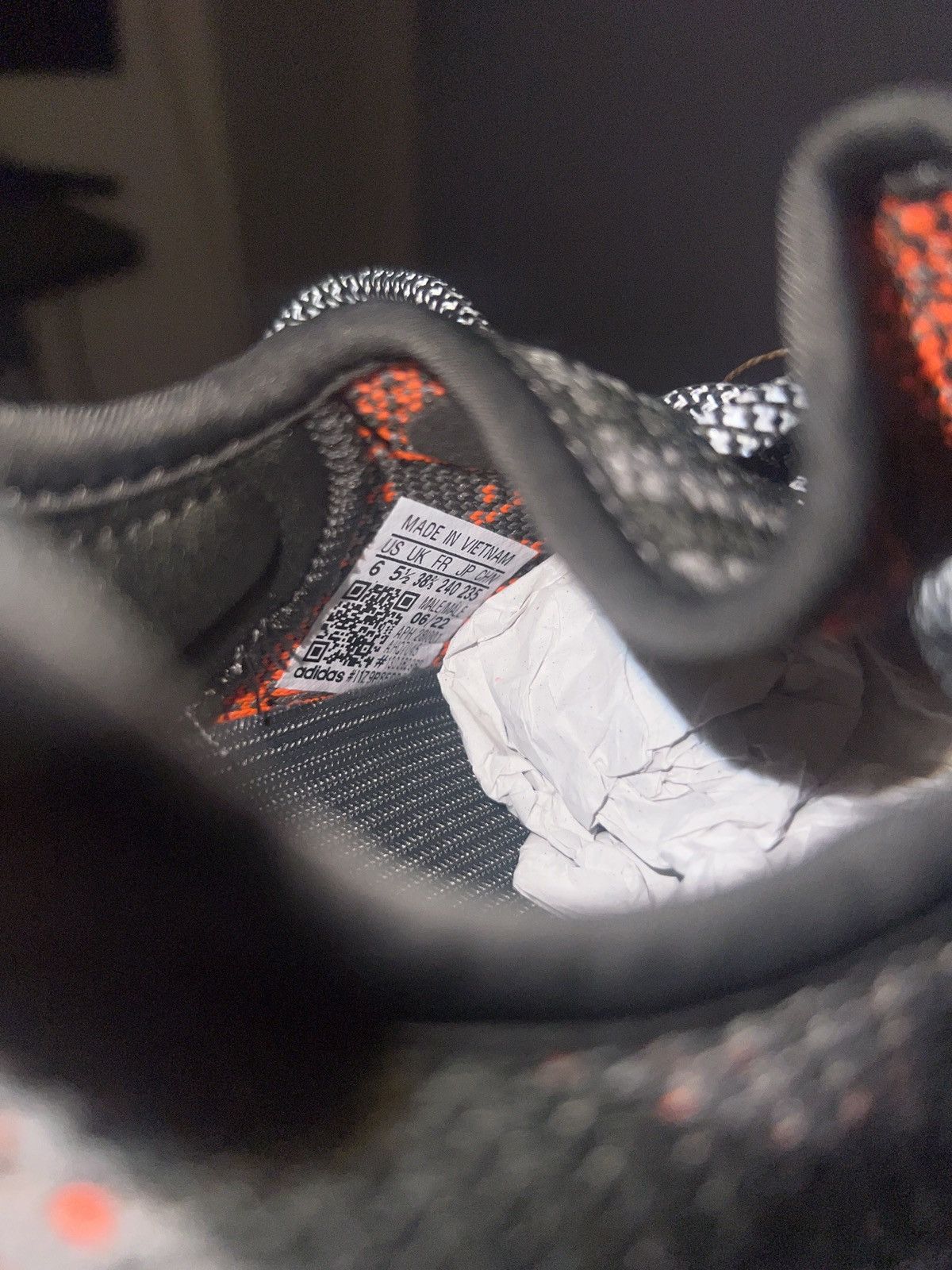 Yeezy Yeezy Boost 350 V2 Size US 6 / EU 39 - 9 Thumbnail