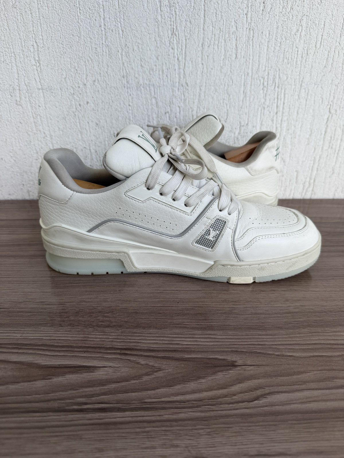Louis Vuitton lv trainers by Virgil Abloh Size US 9 / EU 42 - 12 Thumbnail