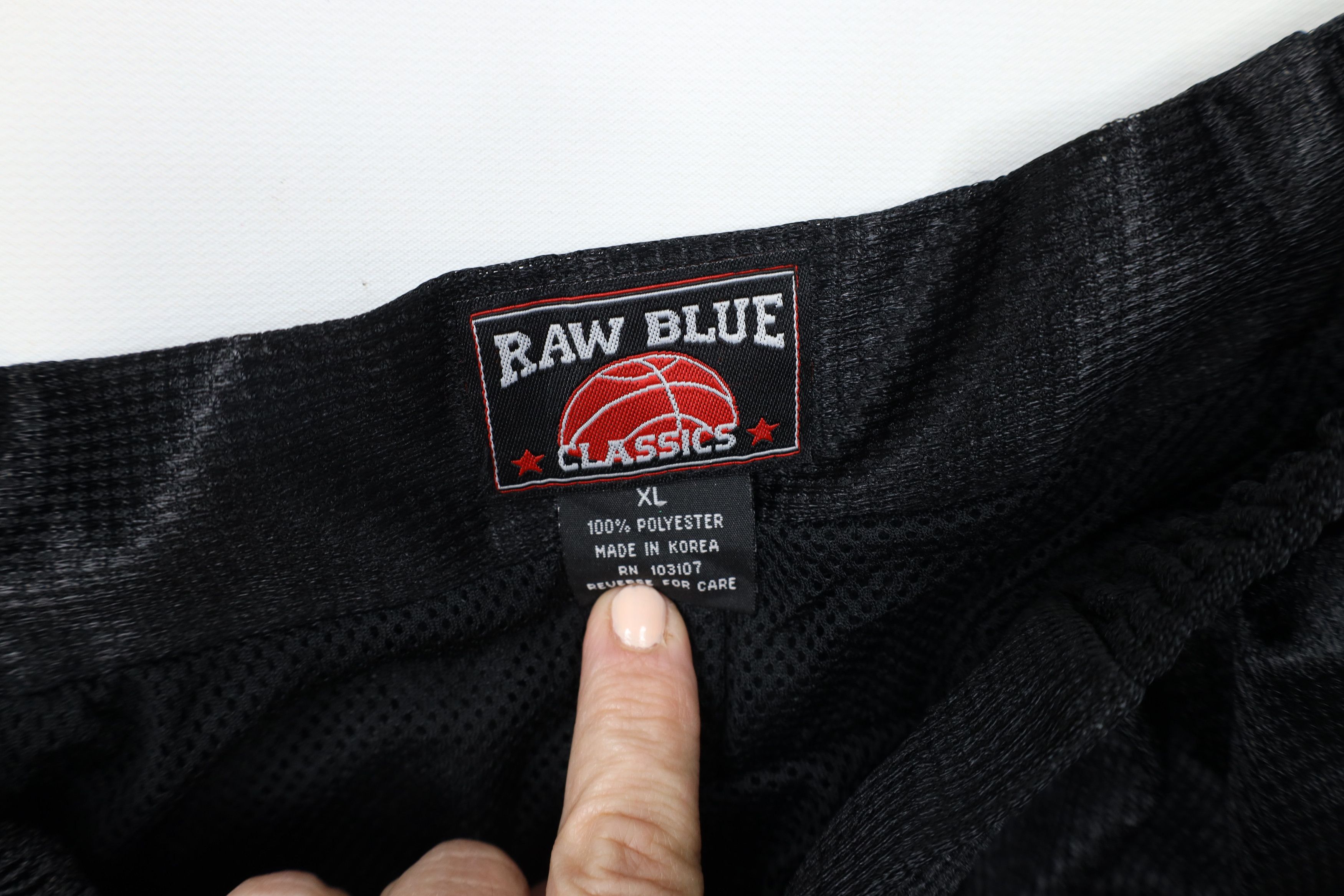 Vintage Deadstock Vintage 90s Y2K Streetwear Basketball Shorts Size US 36 / EU 52 - 11 Thumbnail