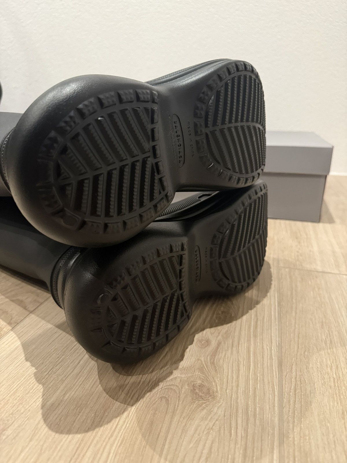 Balenciaga × Crocs Balanciaga Crocs Boots Size US 10 / EU 43 - 3 Thumbnail