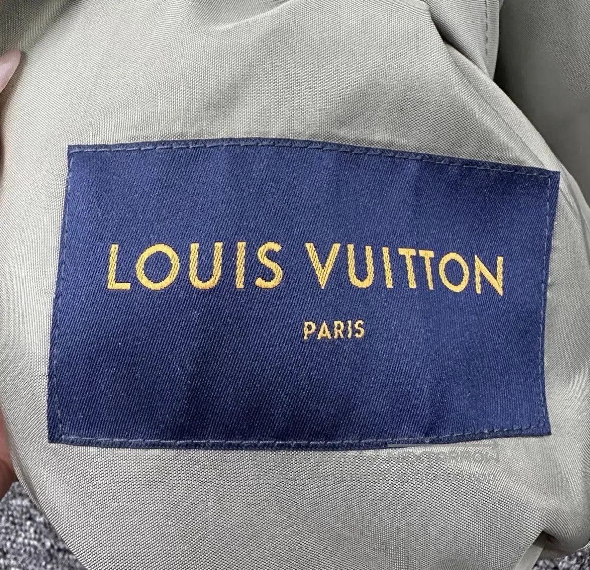 Louis Vuitton Green Hooded Light Jacket with Pattern . Size US M / EU 48-50 / 2 - 8 Thumbnail