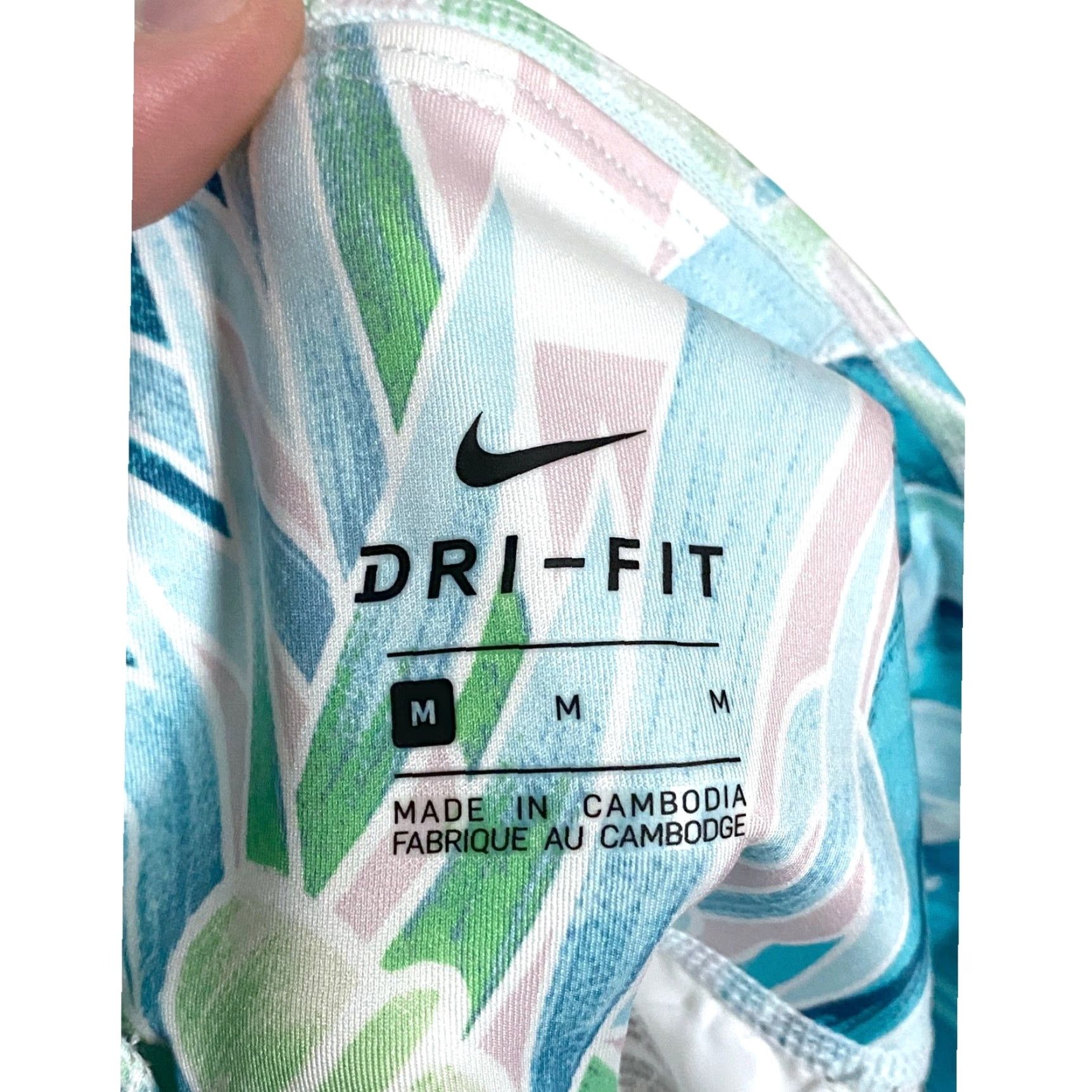 Nike Nike One Dri-Fit Leggings Womens M Tropical Vacation Resort Activewear Floral Beach Capri Pique Blue Size 32" / US 10 / IT 46 - 7 Thumbnail