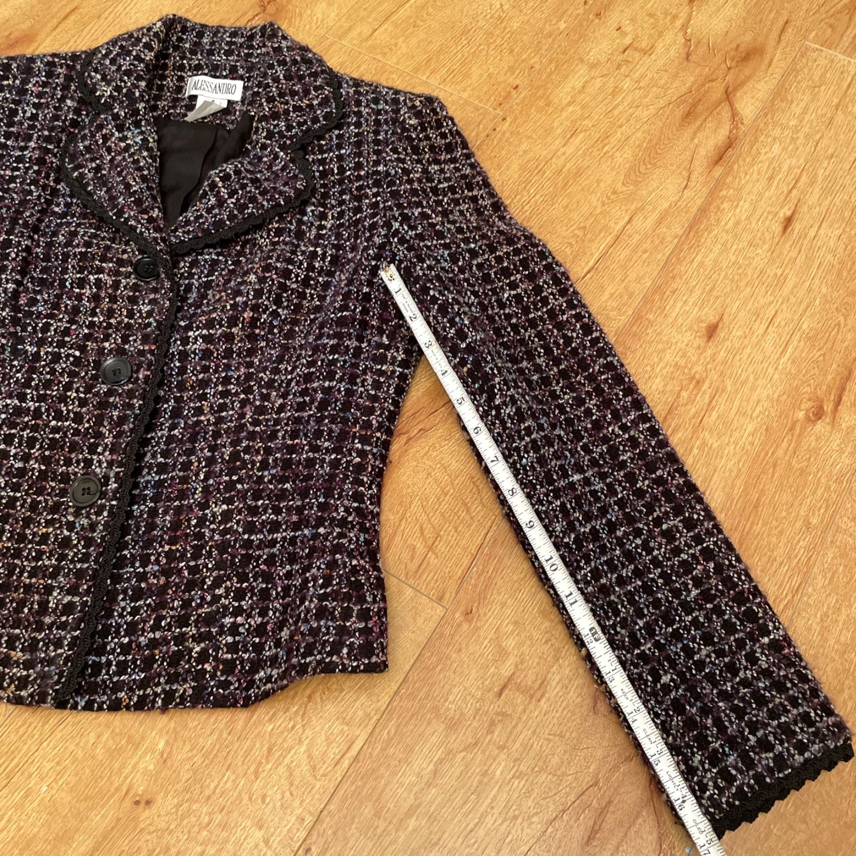 Vintage VINTAGE Alessandro Tweed Blazer Women 4 Button Lined Jacket Plaid Scalloped Edge Blazer Size S / US 4 / IT 40 - 7 Thumbnail