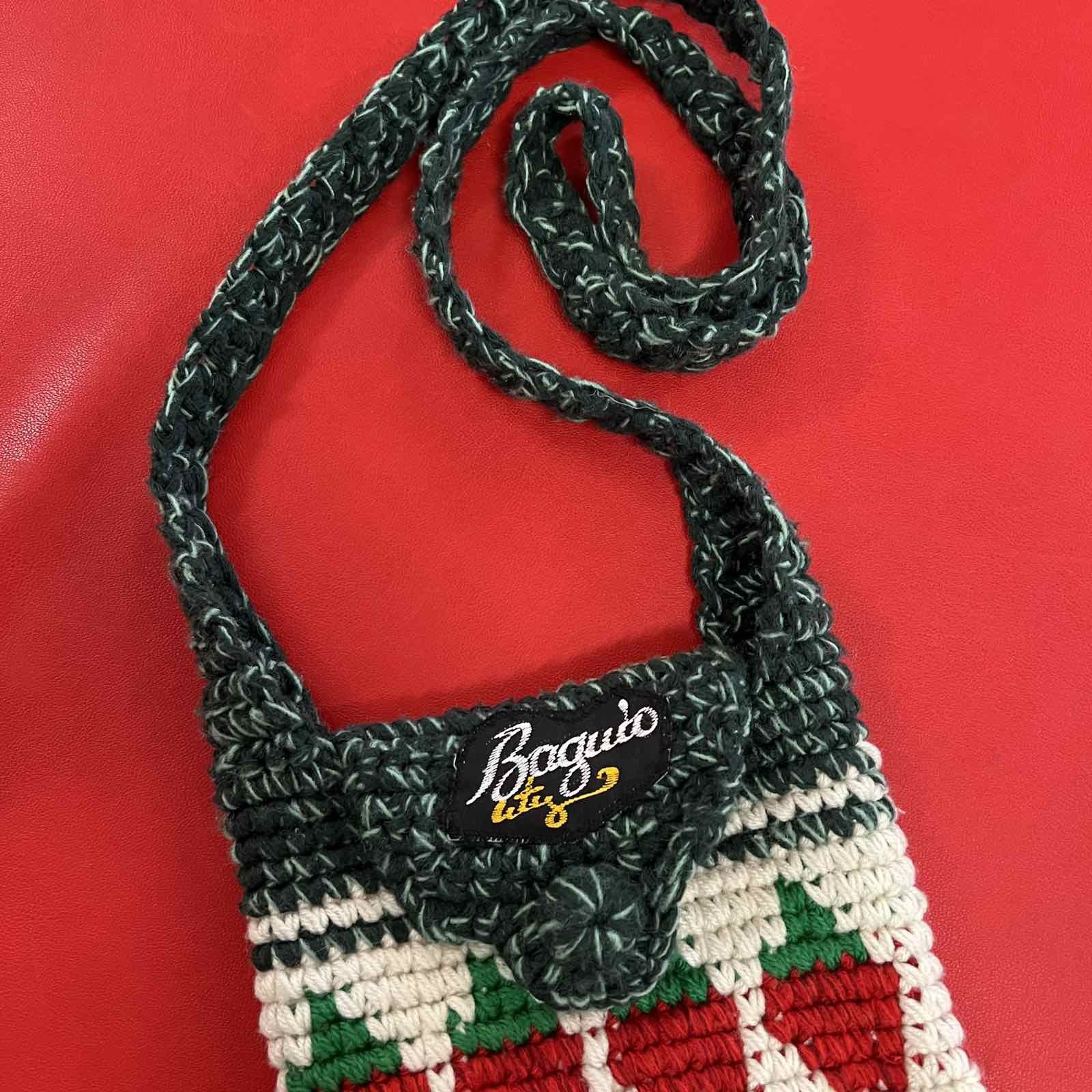 Handmade AvantGarde Handmade Knit Multicolor Crossbody Bag y2k Hippie Size ONE SIZE - 2 Thumbnail