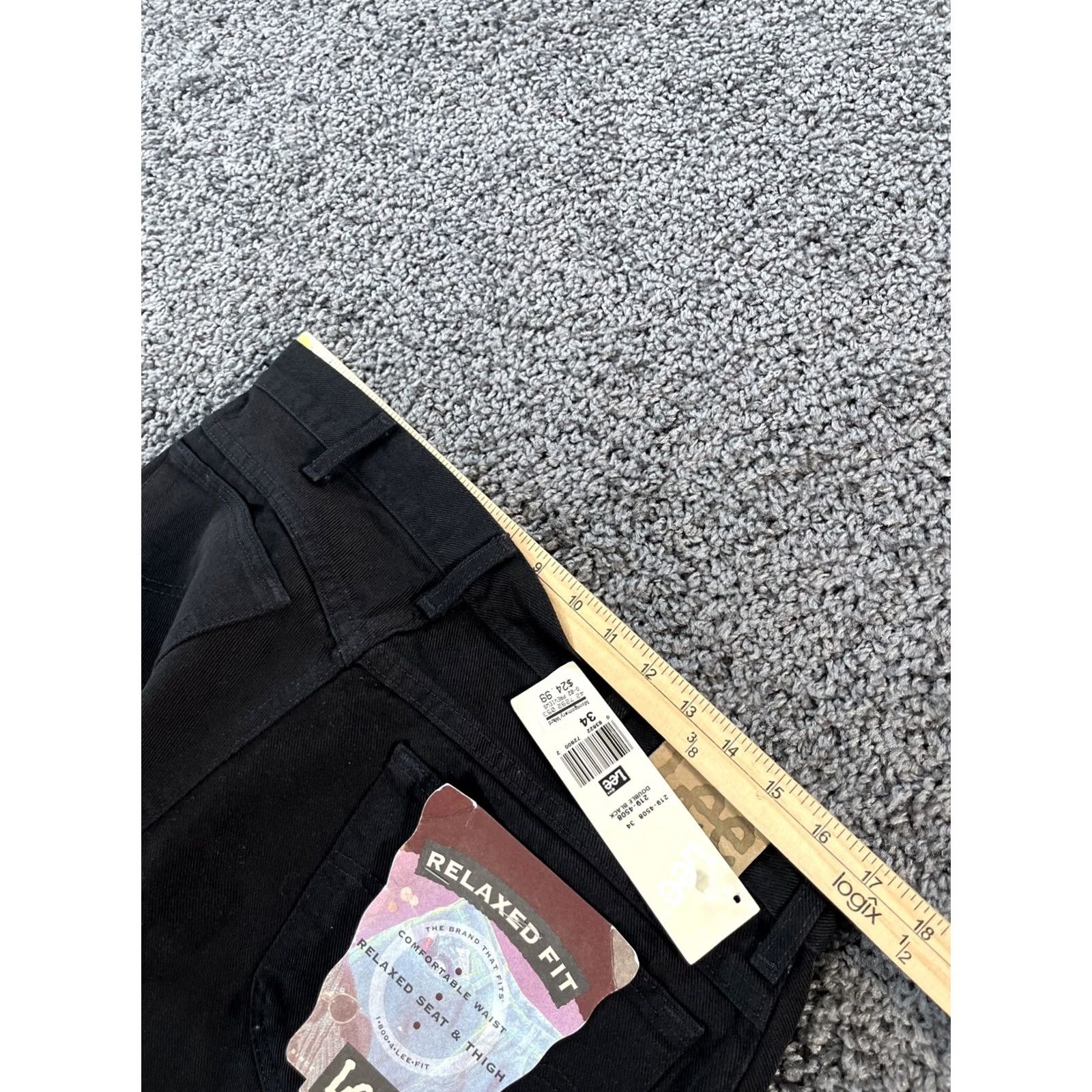 Lee VINTAGE Lee Denim Shorts Mens 34 Black Relaxed 90s NWT Deadstock Shorts Mens 34 Black 90s Lee Denim Shorts Mens 34 Black Relaxed 90s Deadstock Size US 34 / EU 50 - 5 Thumbnail