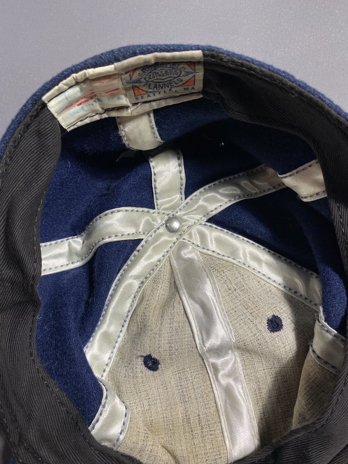 Ebbets Field Flannels Vintage Brooklyn Eagles 1935 Wool Ballcap Size ONE SIZE - 6 Thumbnail