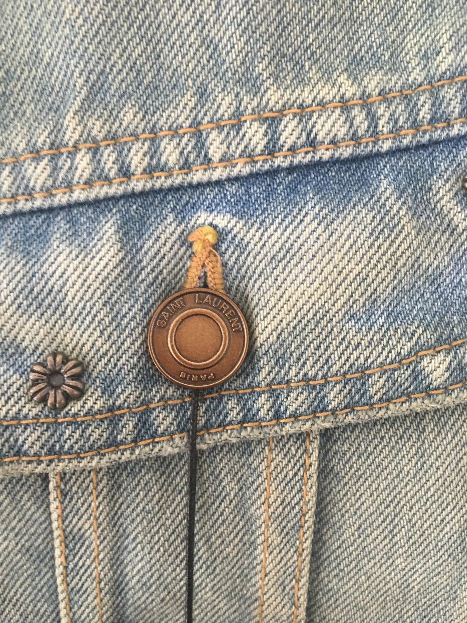 Saint Laurent Paris SS'22 Denim Sleeveless Jacket Size US L / EU 52-54 / 3 - 7 Thumbnail