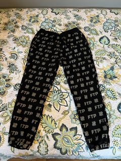 Men's Undefeated Sweatpants & Joggers | Grailed