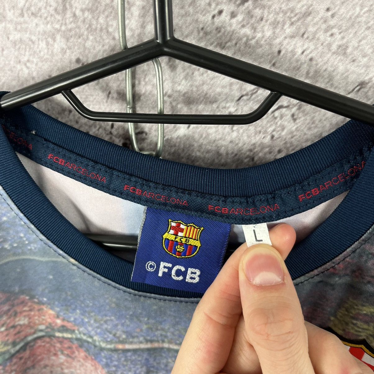 Other F.C. Barcelona Merch Soccer Jersey Full Print Logo Size L Size US L / EU 52-54 / 3 - 7 Thumbnail