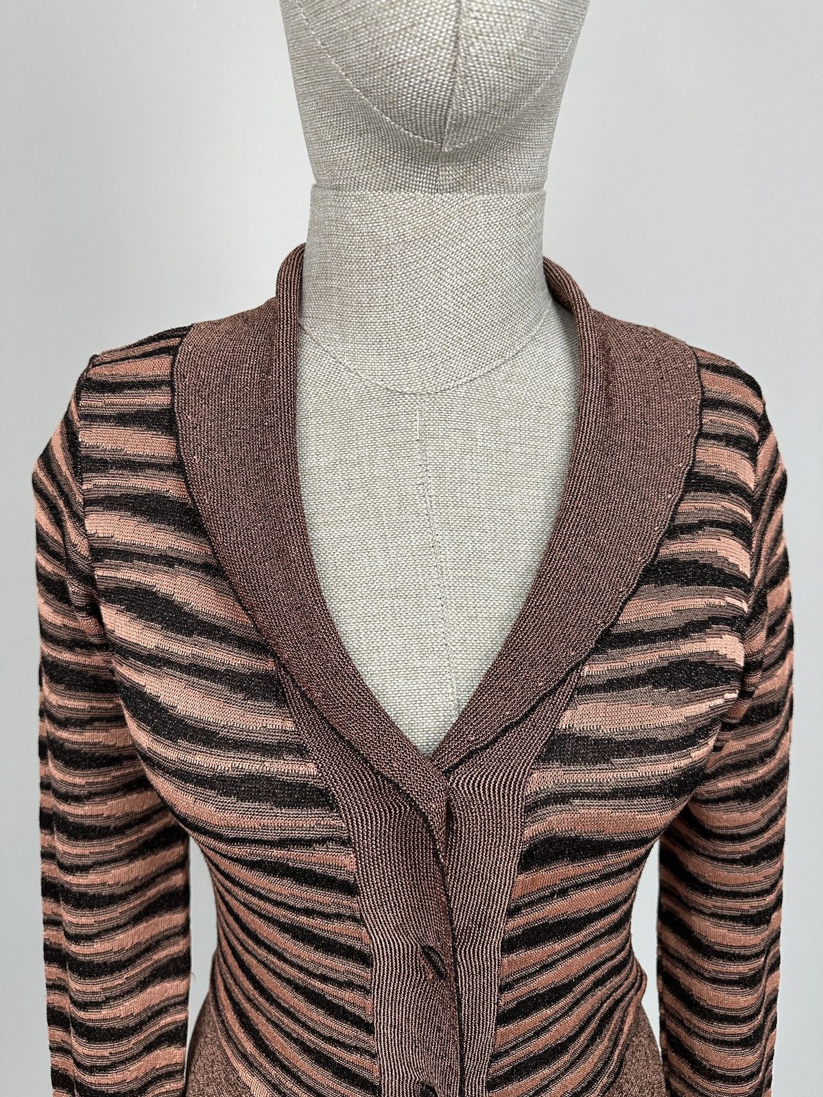 Missoni MISSONI Tiger Stripe Cropped Cardigan Shawl Collar Size S Size S / US 4 / IT 40 - 8 Thumbnail