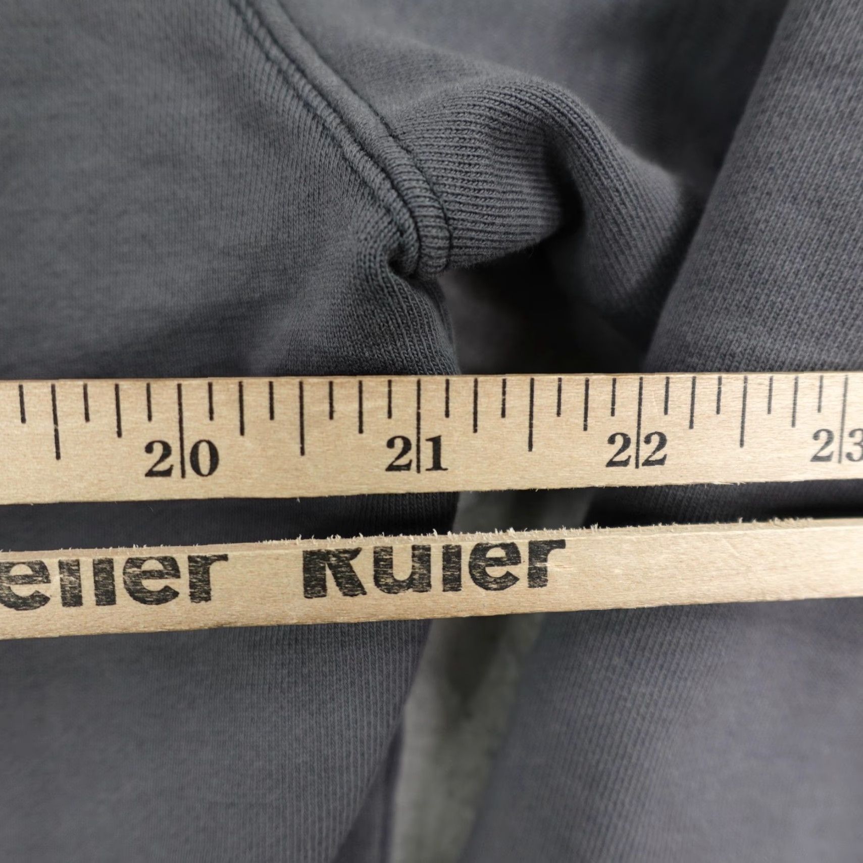 Vintage VINTAGE American Giant Hoodie Mens Medium Gray Full Zip Heavyweight Made in USA Outdoor Fleece Size US M / EU 48-50 / 2 - 6 Thumbnail