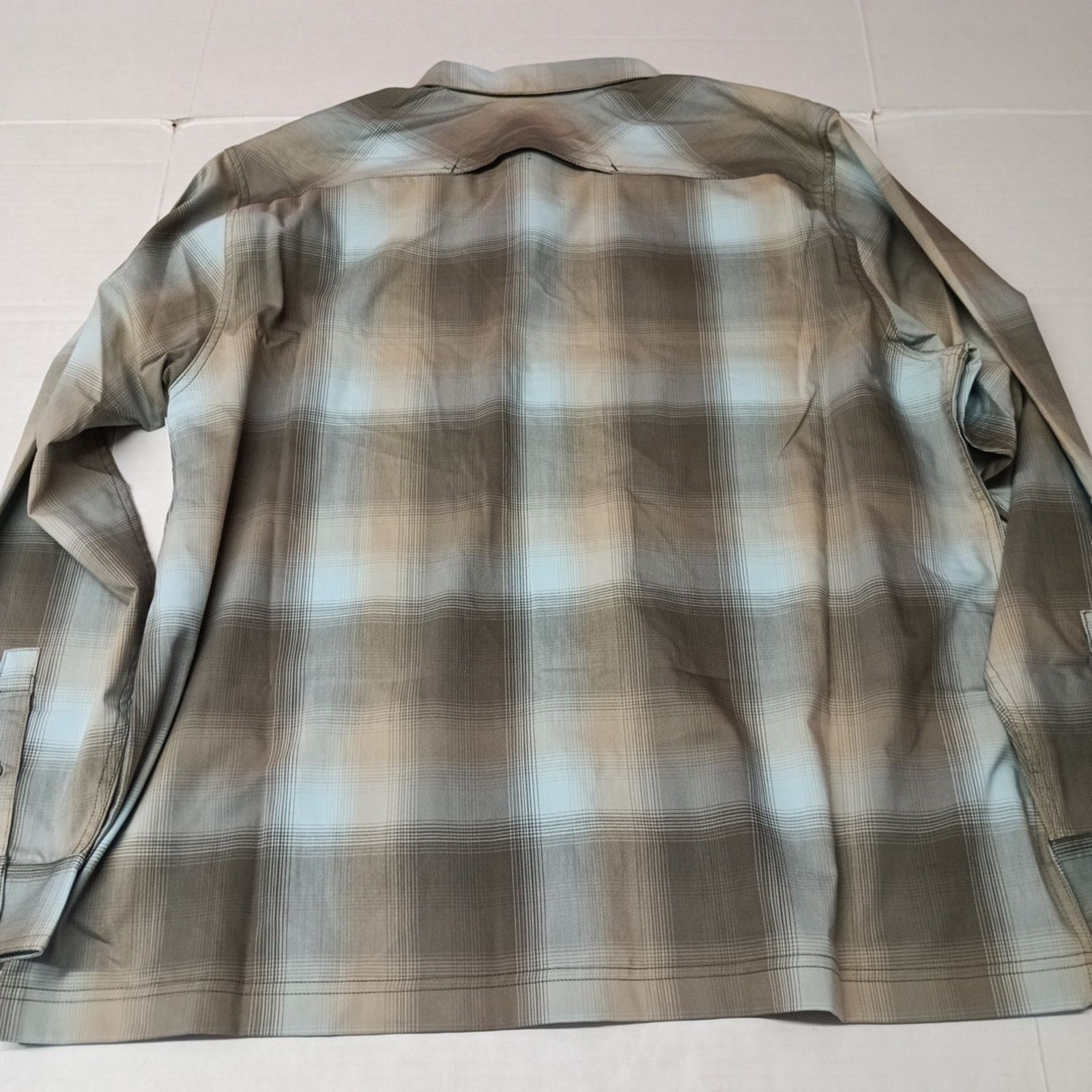 Wrangler Wrangler Shirt Mens 2XL Gray Plaid Convertible Sleeves Shirt Size US XXL / EU 58 / 5 - 10 Thumbnail