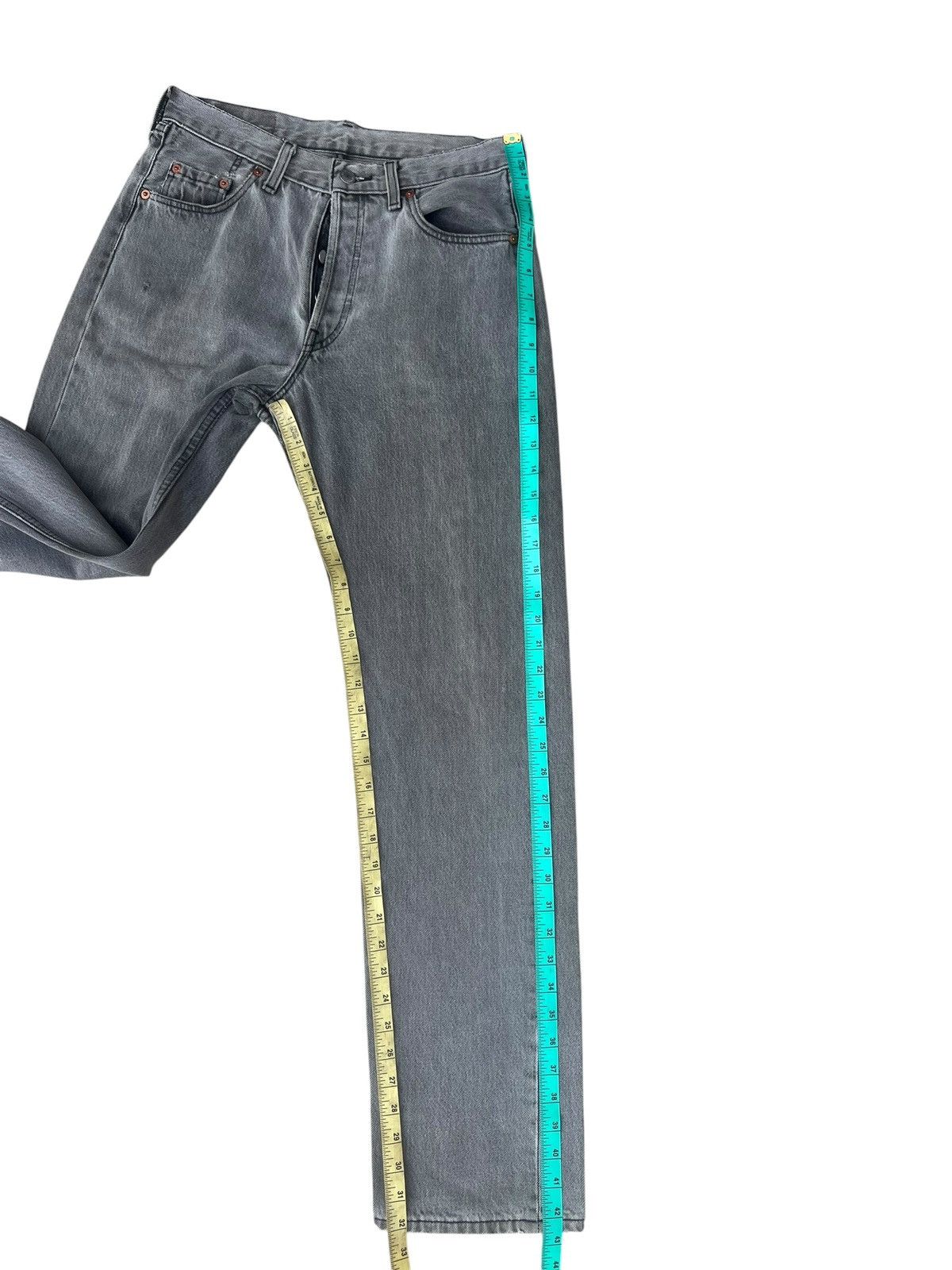 Levi's Vintage 1994 Levi’s 501 Made in Uk Faded Black Denim Jeans Size US 30 / EU 46 - 6 Thumbnail
