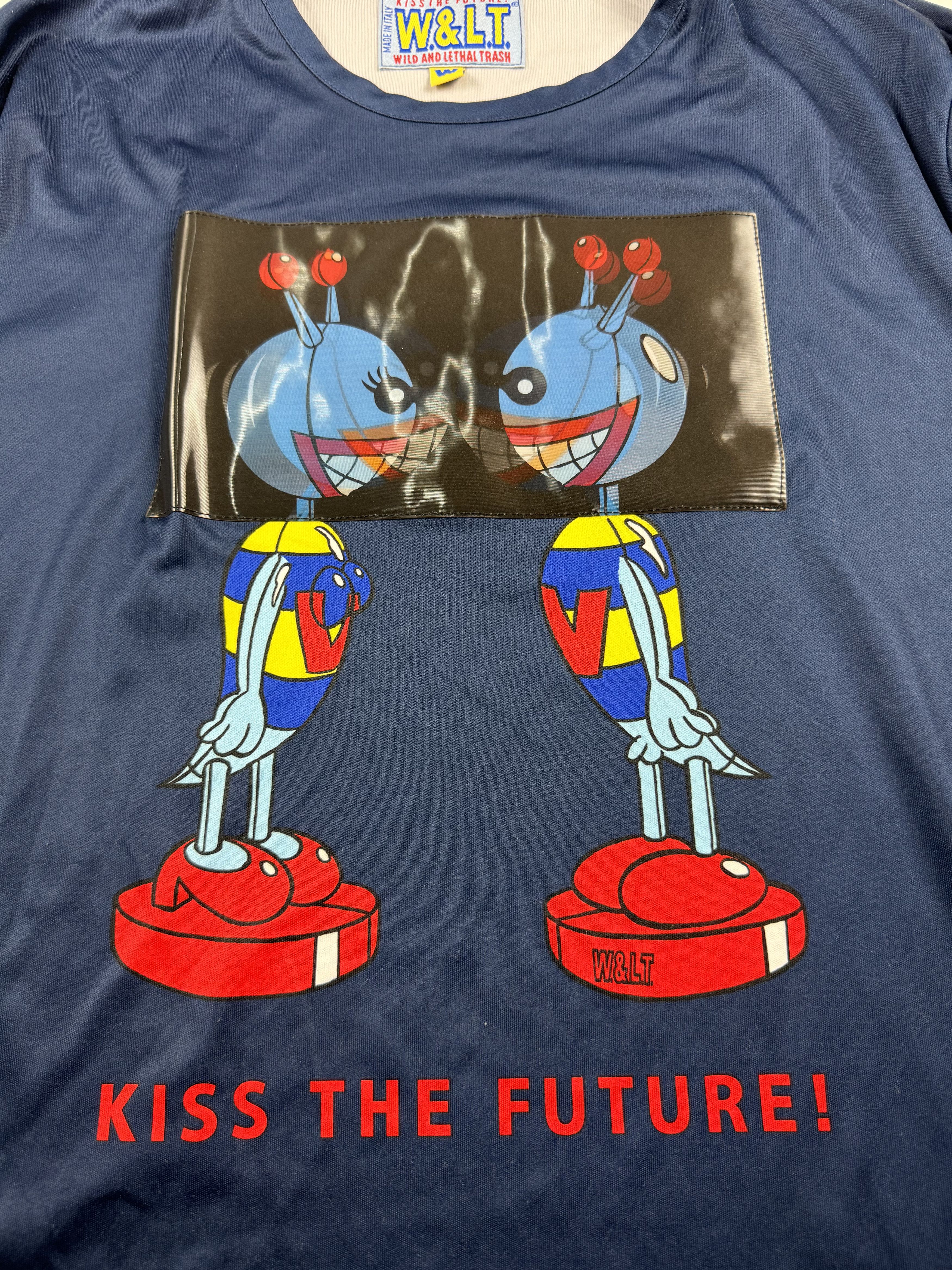 Walter Van Beirendonck Walter Van Beirendonck Kiss the Future Longsleeve Size US L / EU 52-54 / 3 - 3 Thumbnail