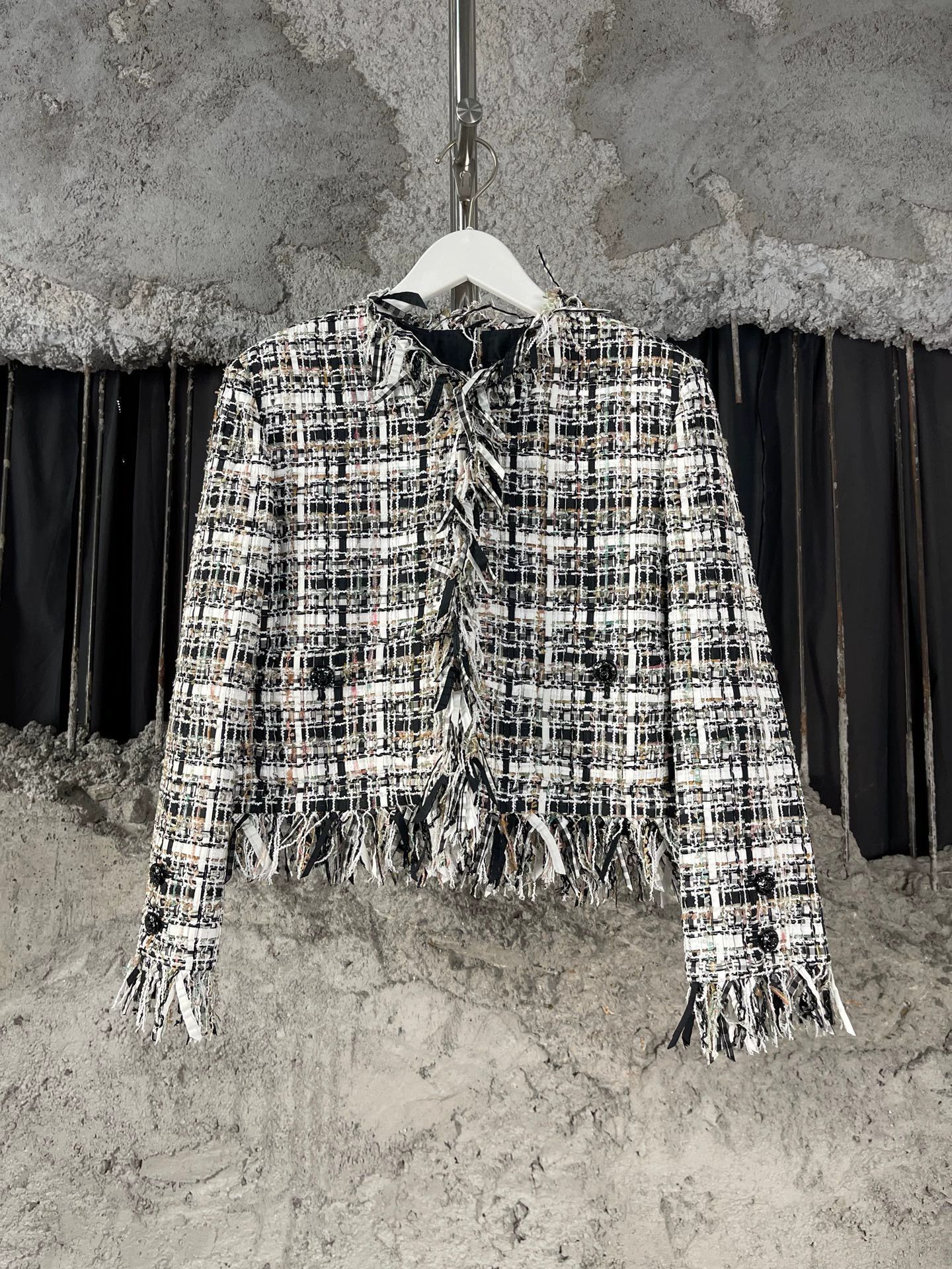 Chanel Chanel Woven Fringe Jacket Women's 36 99 New Size XS / US 0-2 / IT 36-38 - 1 Thumbnail