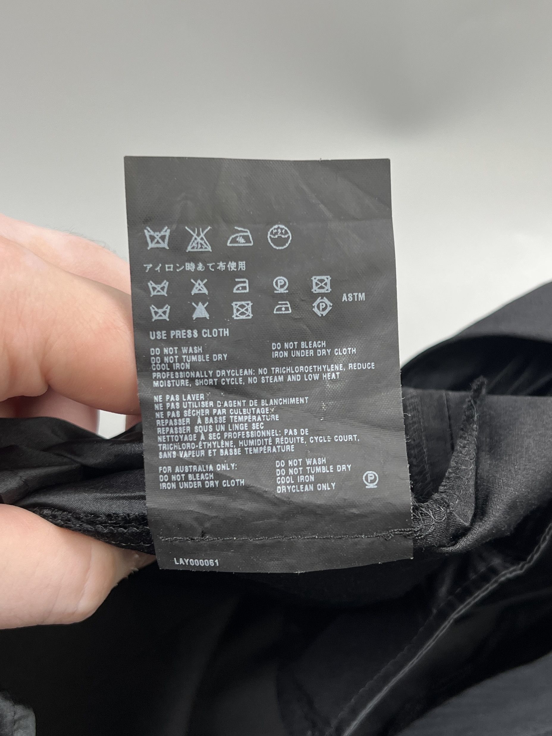Prada Prada Wool Silk Capri Pants (Y0853) Size 28" / US 6 / IT 42 - 8 Thumbnail