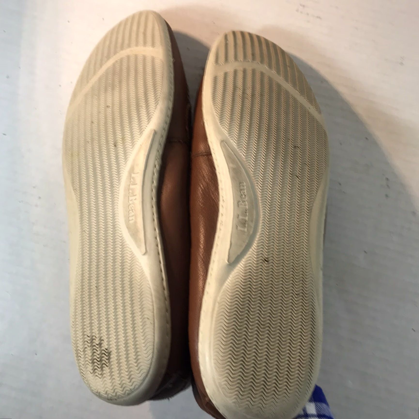Vintage LL Bean Leather Loafers Men Size 10M Casual Slip On Brown Comfort Dress Shoe Size US 10 / EU 43 - 7 Thumbnail