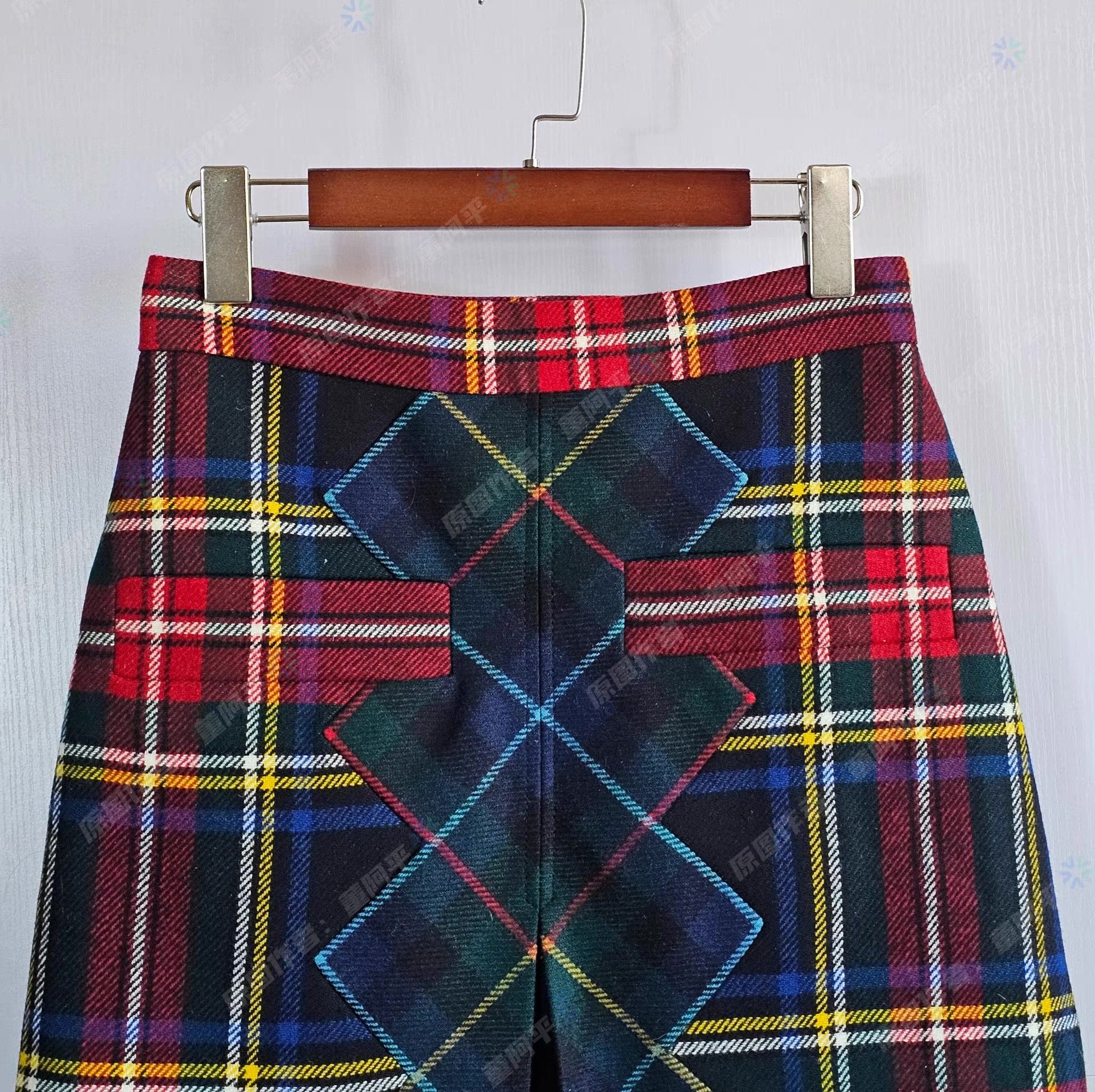 Gucci Gucci Scottish Check Skirt Q4 Size 32" / US 10 / IT 46 - 3 Thumbnail