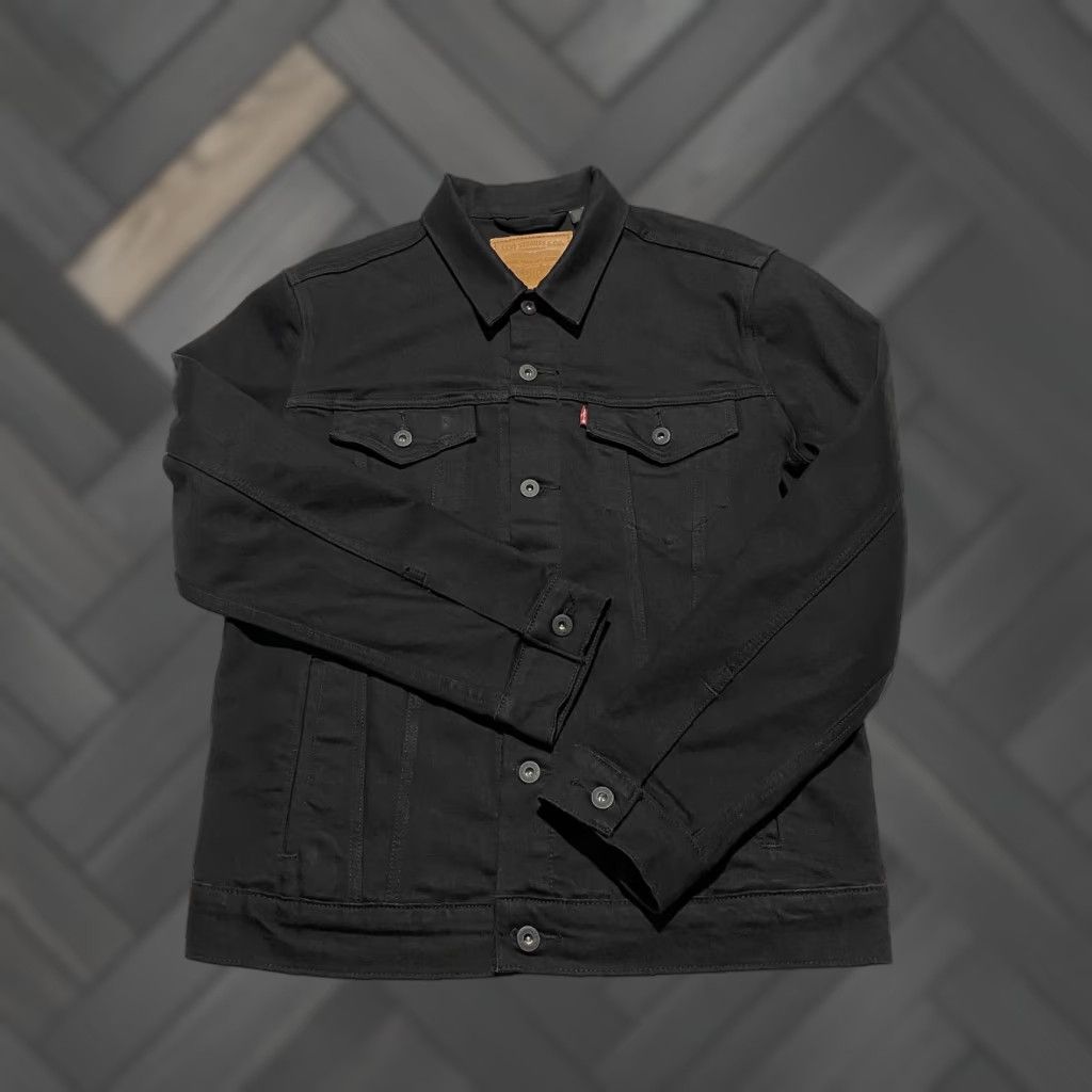 Levi's Levi's Premium Trucker Jacket Large Black Denim Guitar Flower Back Patch Mens Size US L / EU 52-54 / 3 - 1 Thumbnail