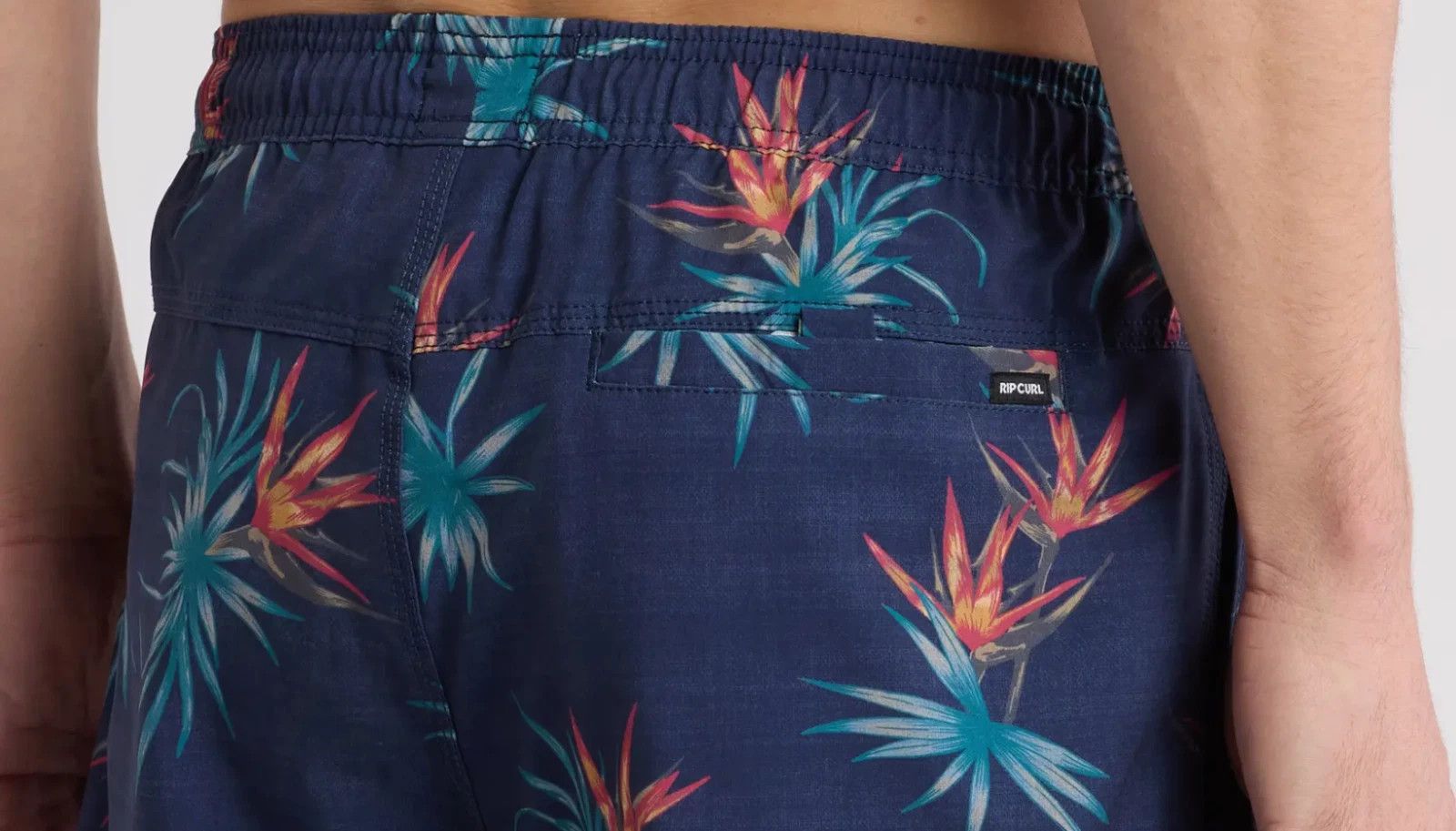 Rip Curl RIP CURL Laydays Party Volley Swim Trunks / Board Shorts Size US 44 / EU 60 - 8 Thumbnail