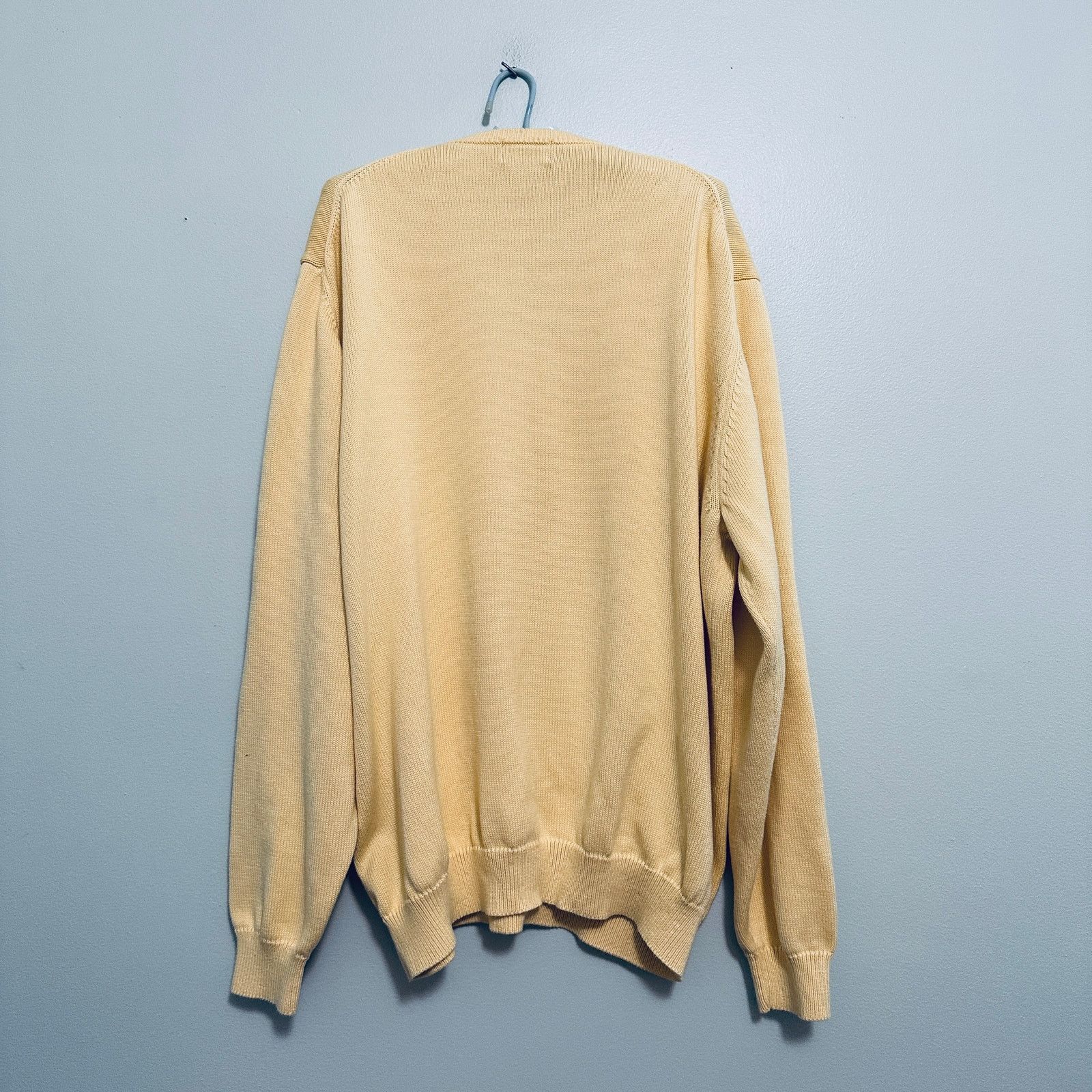 Brooks Brothers Brooks Brothers yellow pima cotton v neck sweater size XL Size US XL / EU 56 / 4 - 3 Thumbnail