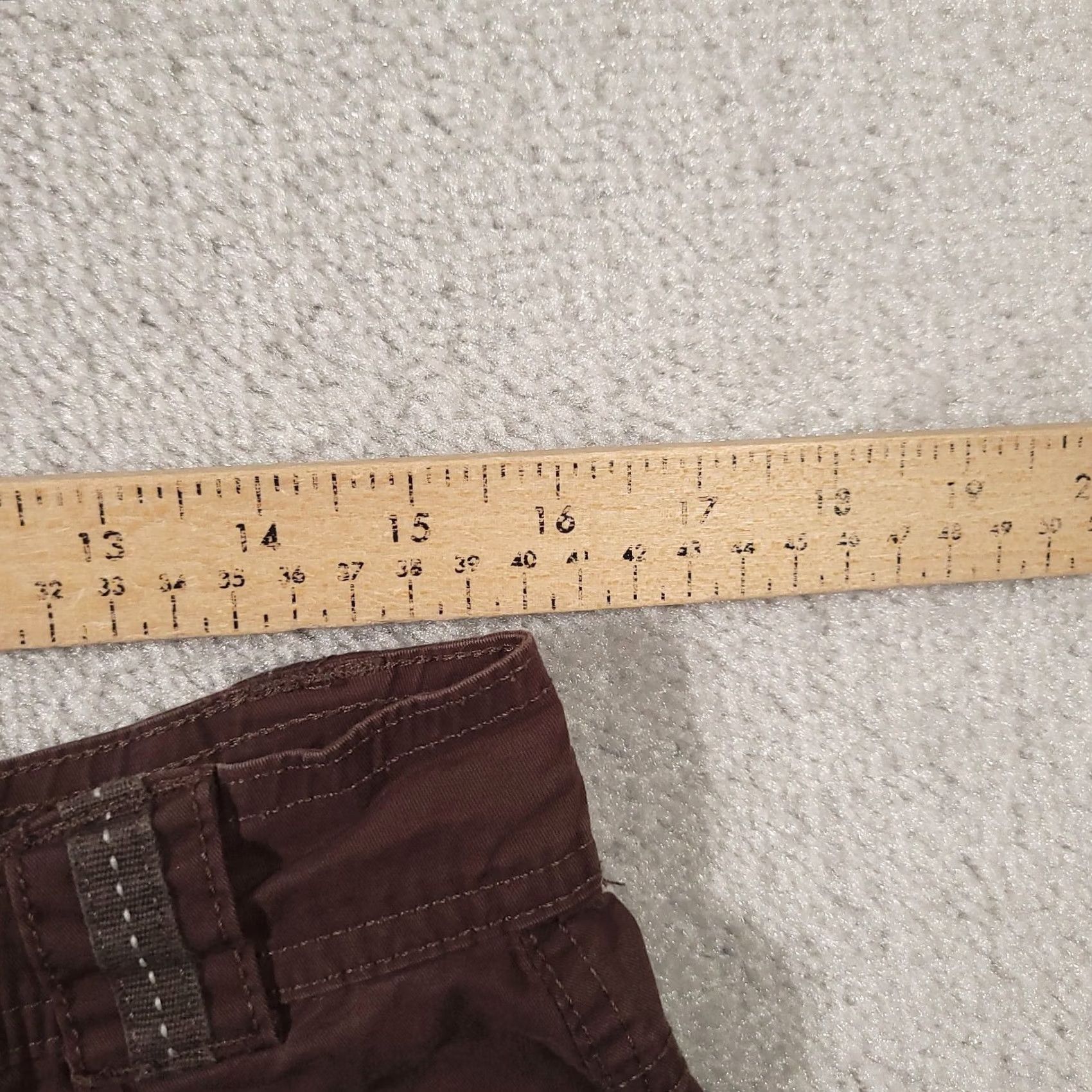 Gloria Vanderbilt Gloria Vanderbilt Cargo Shorts Womens 10 Brown Stretch Cargo Shorts Womens 10 Brown Stretch Size 32" / US 10 / IT 46 - 4 Thumbnail