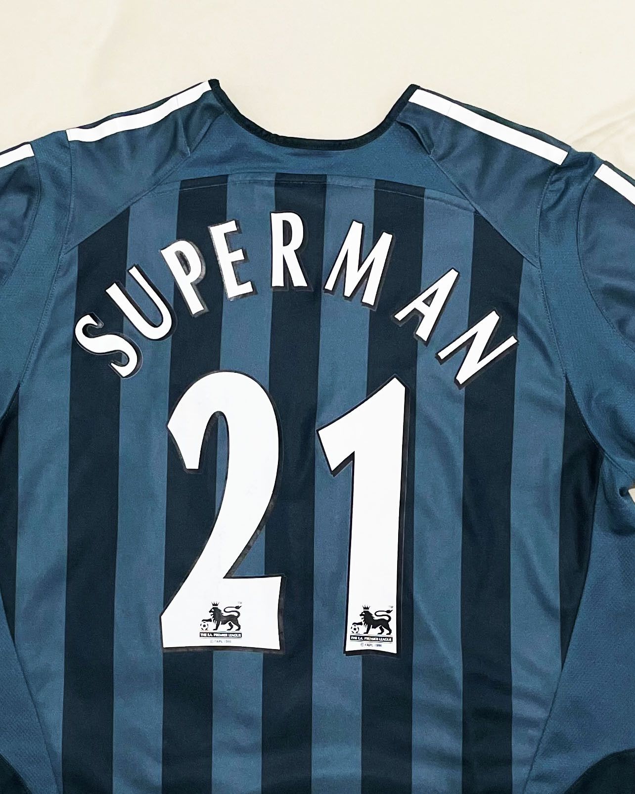Adidas Newcastle United Away Kit 2005 2006 Size US L / EU 52-54 / 3 - 4 Thumbnail