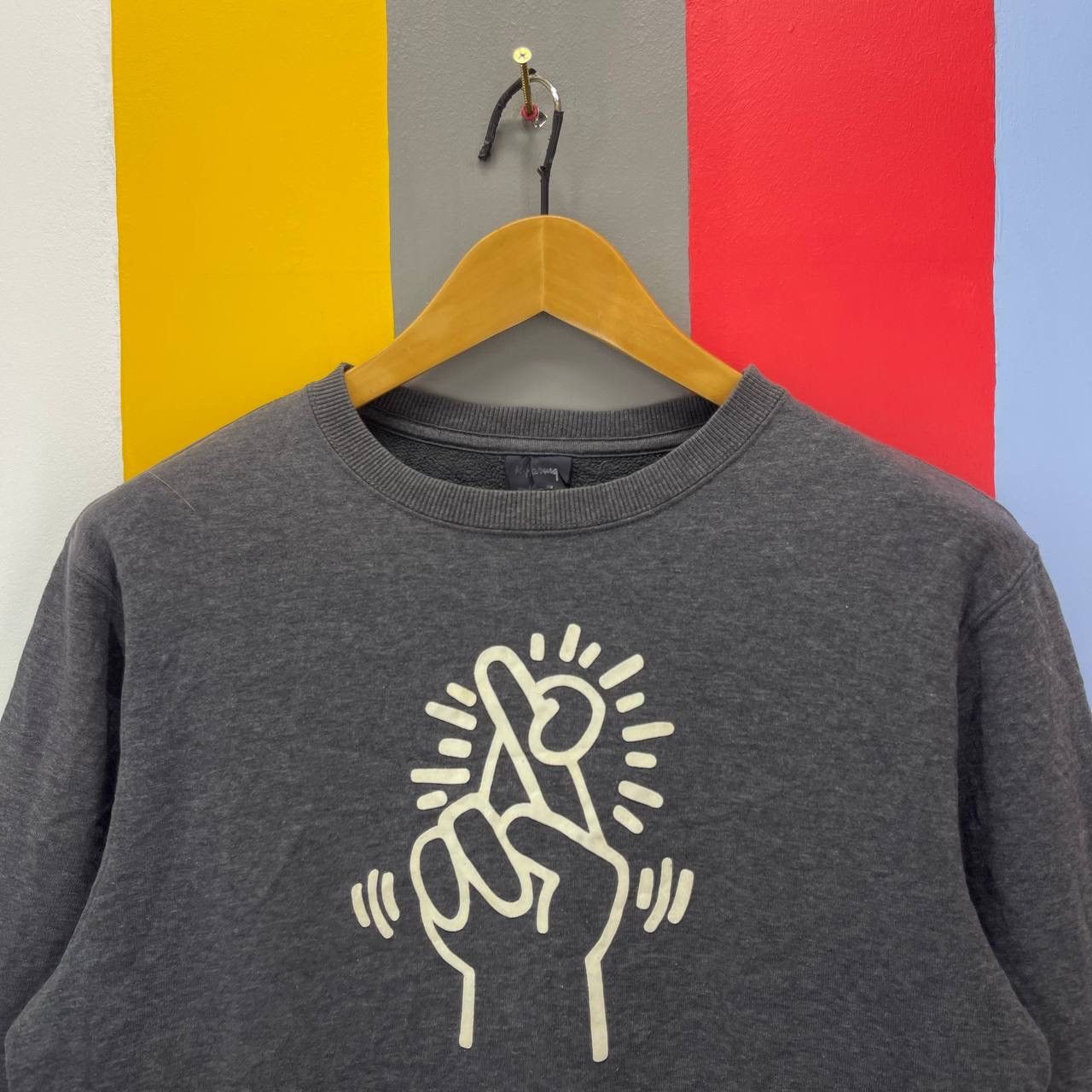 Uniqlo UNIQLO x K HARING Crew Neck Sweatshirt #2619/AA Size US S / EU 44-46 / 1 - 2 Thumbnail