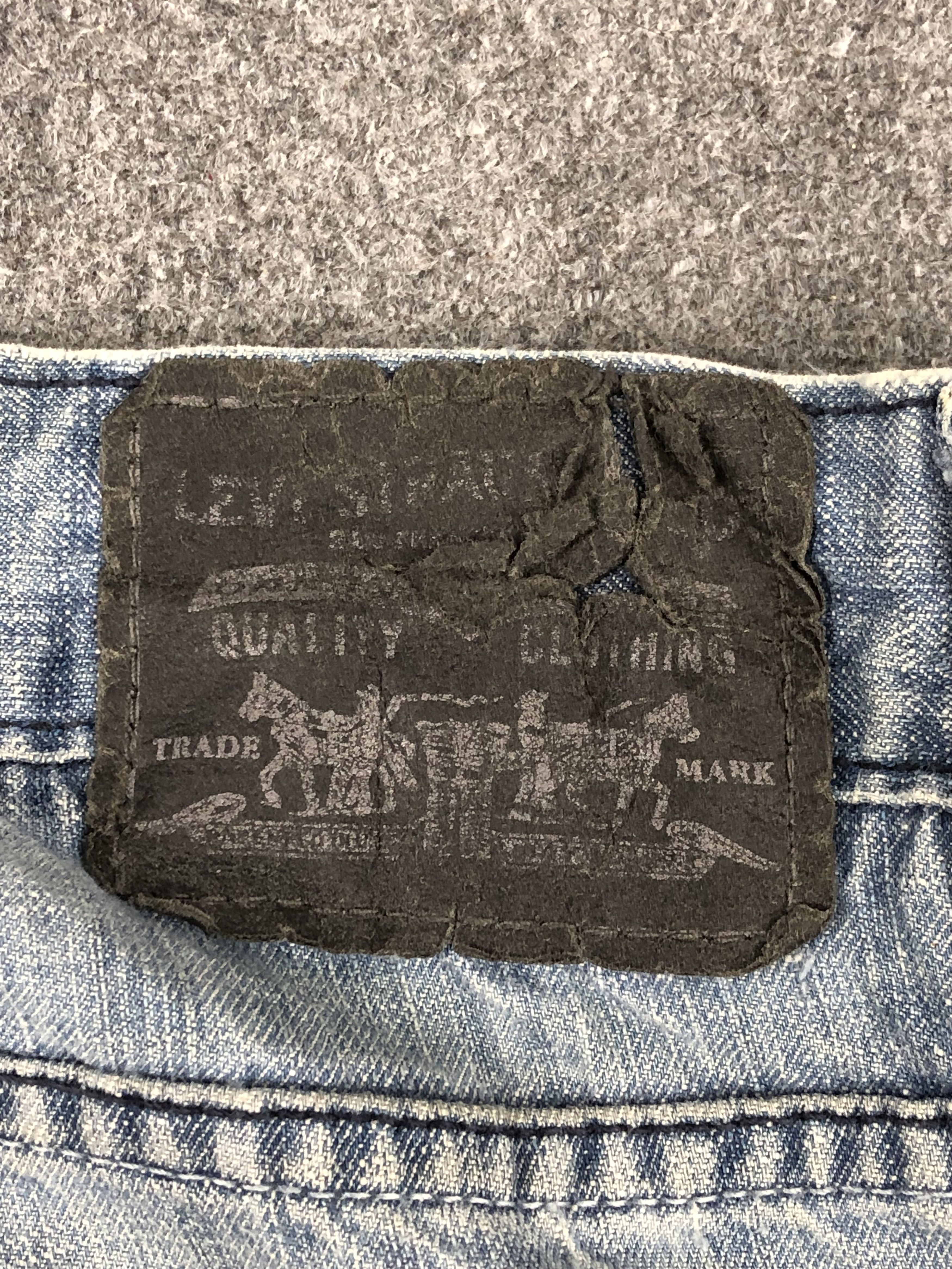 Levi's Vintage Distressed Levis 511 Light Washed Jeans DPP0253 Size US 36 / EU 52 - 5 Thumbnail
