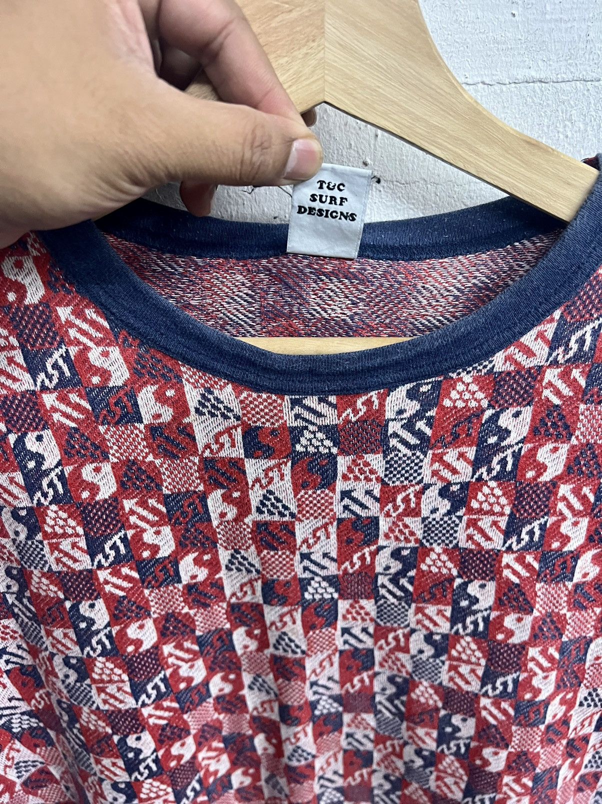 Vintage Rare Vintage Y2K T&C Surf Designs Monogram Hawaii AOP Size US M / EU 48-50 / 2 - 8 Thumbnail