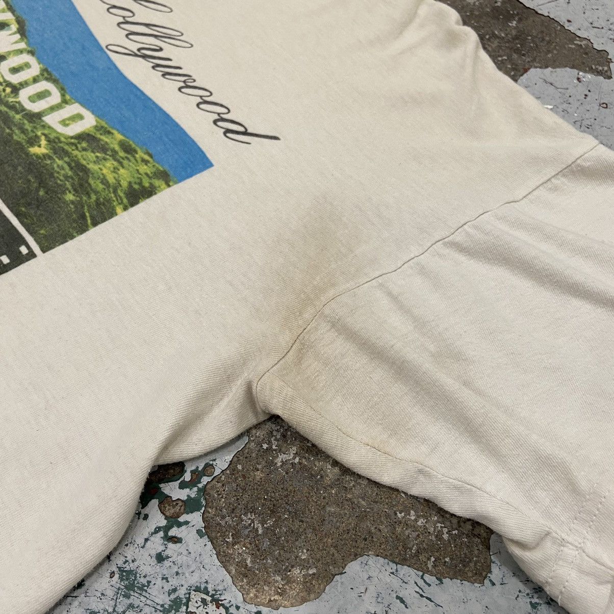 Vintage Vintage 1990s Hollywood White Boxy Graphic Tee Size US M / EU 48-50 / 2 - 3 Thumbnail