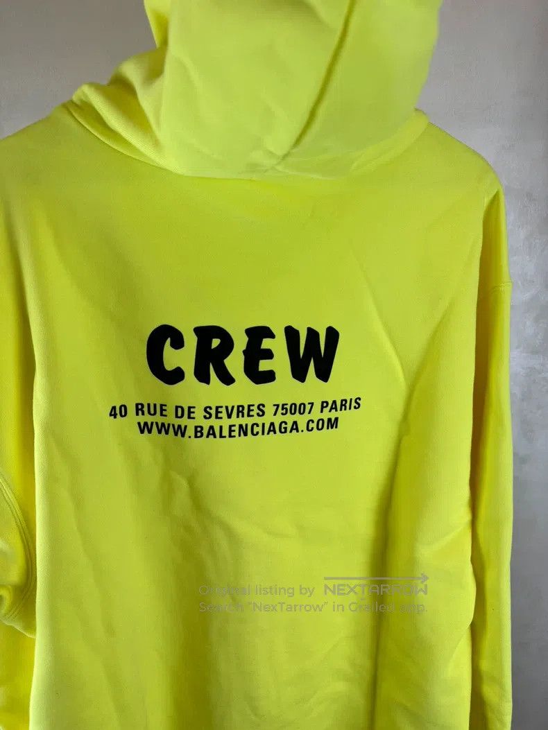 Balenciaga Balenciaga Fluorescent green crew sweatshirt Size US XXL / EU 58 / 5 - 3 Thumbnail
