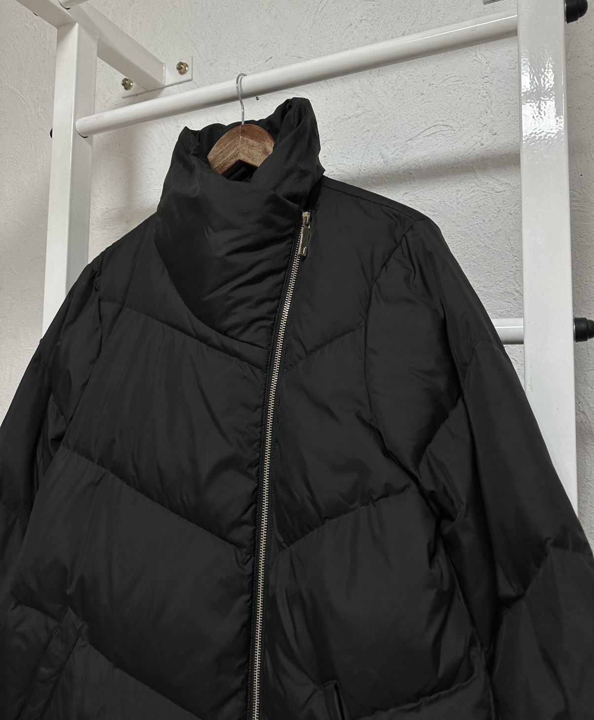 Ted Baker Ted Baker London Women’s Long Puffer Coat Size L (3) Size L / US 10 / IT 46 - 3 Thumbnail