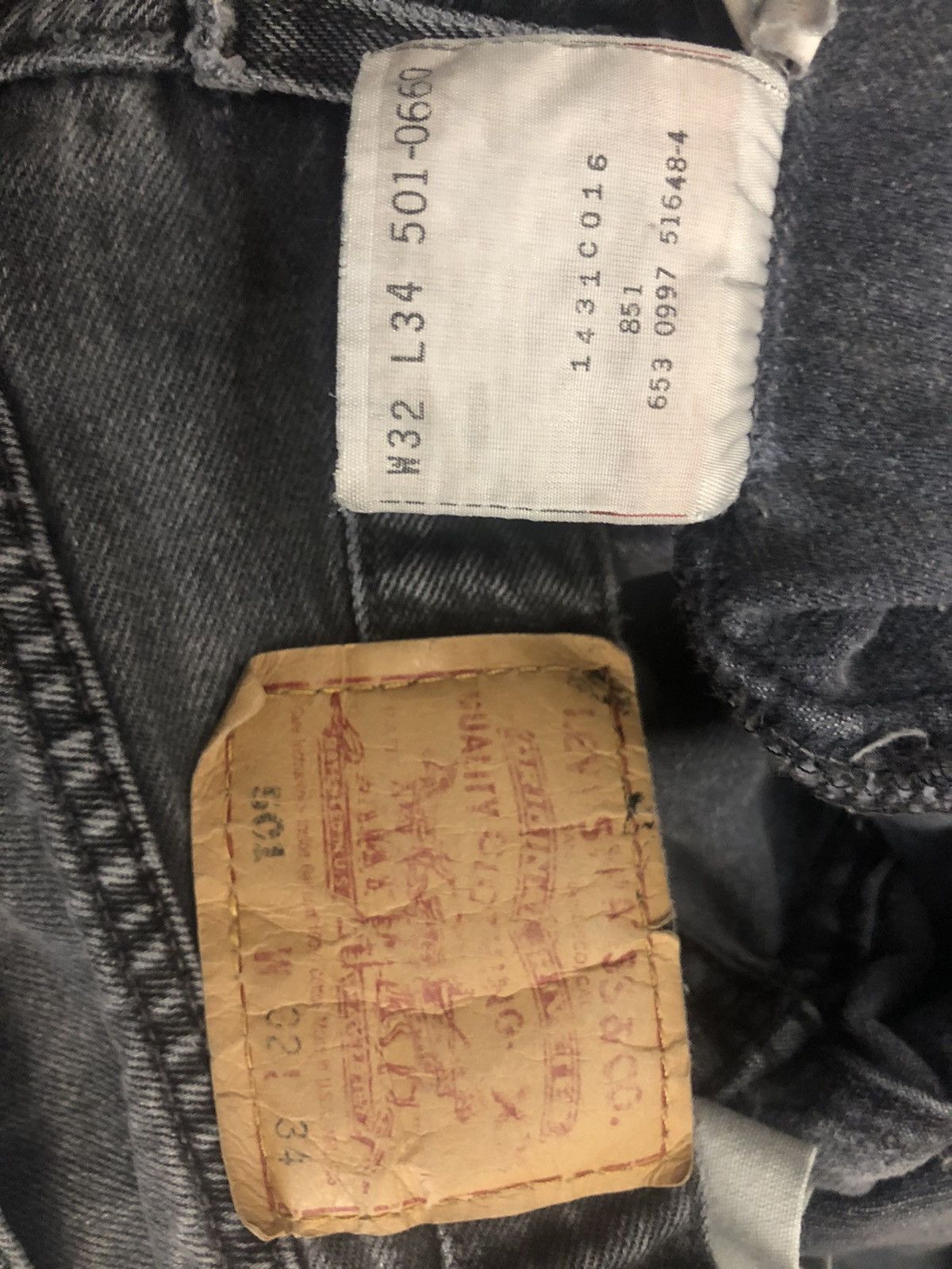 Levi's Levi's 🇺🇸 501XX asphalt denim patched cutoff vintage short 32 Size US 32 / EU 48 - 8 Thumbnail