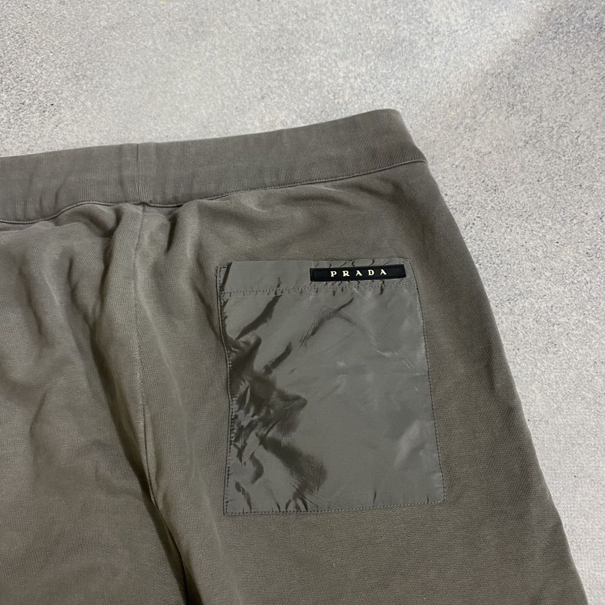 Prada Prada Sweatpants Black Tab Logo Size US 32 / EU 48 - 3 Thumbnail