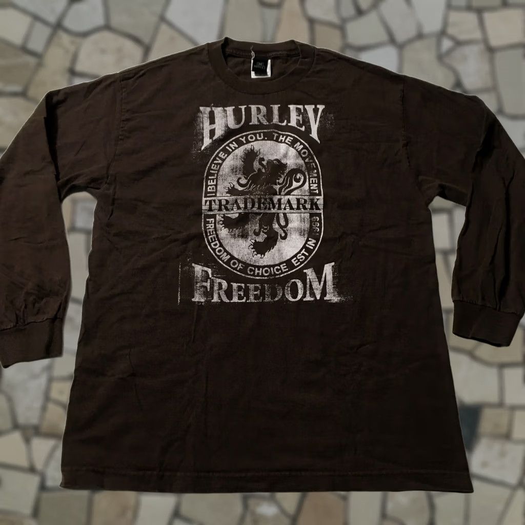 Hurley VINTAGE Hurley T-Shirt Men’s Large Brown Long Sleeve Tee Freedom Shirt Men L Brown 90s Skateboarding Surfing Graphic Tee Size US L / EU 52-54 / 3 - 1 Thumbnail