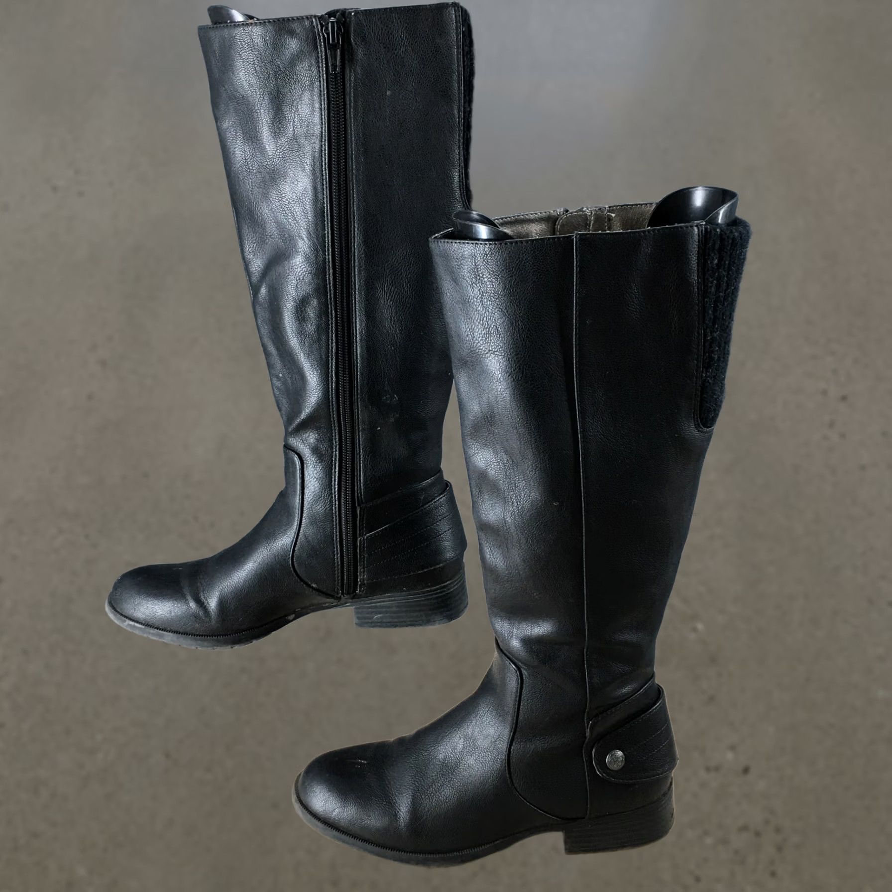 Vintage LifeStride Boots Womens 6 M Xandy Tall Knee High Black Faux Leather Round Toe Shoe Size 6 M Black Knee High Boots Womens Vintage No Size US 6 / IT 36 - 1 Thumbnail