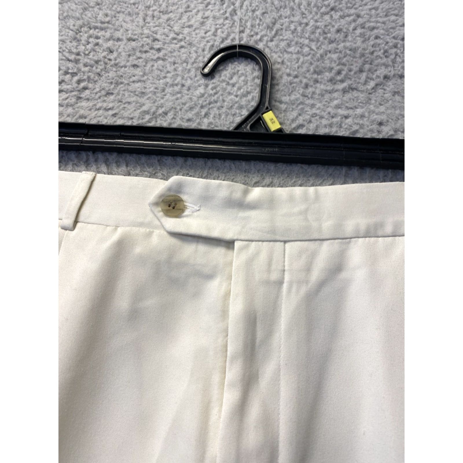 Vintage NWOT Andrisen Morton Men's Bermuda Shorts 34 Tan 9" Inseam Regular Fit Pockets Moisture Wicking Quick Dry 120-33 Size US 34 / EU 50 - 2 Thumbnail