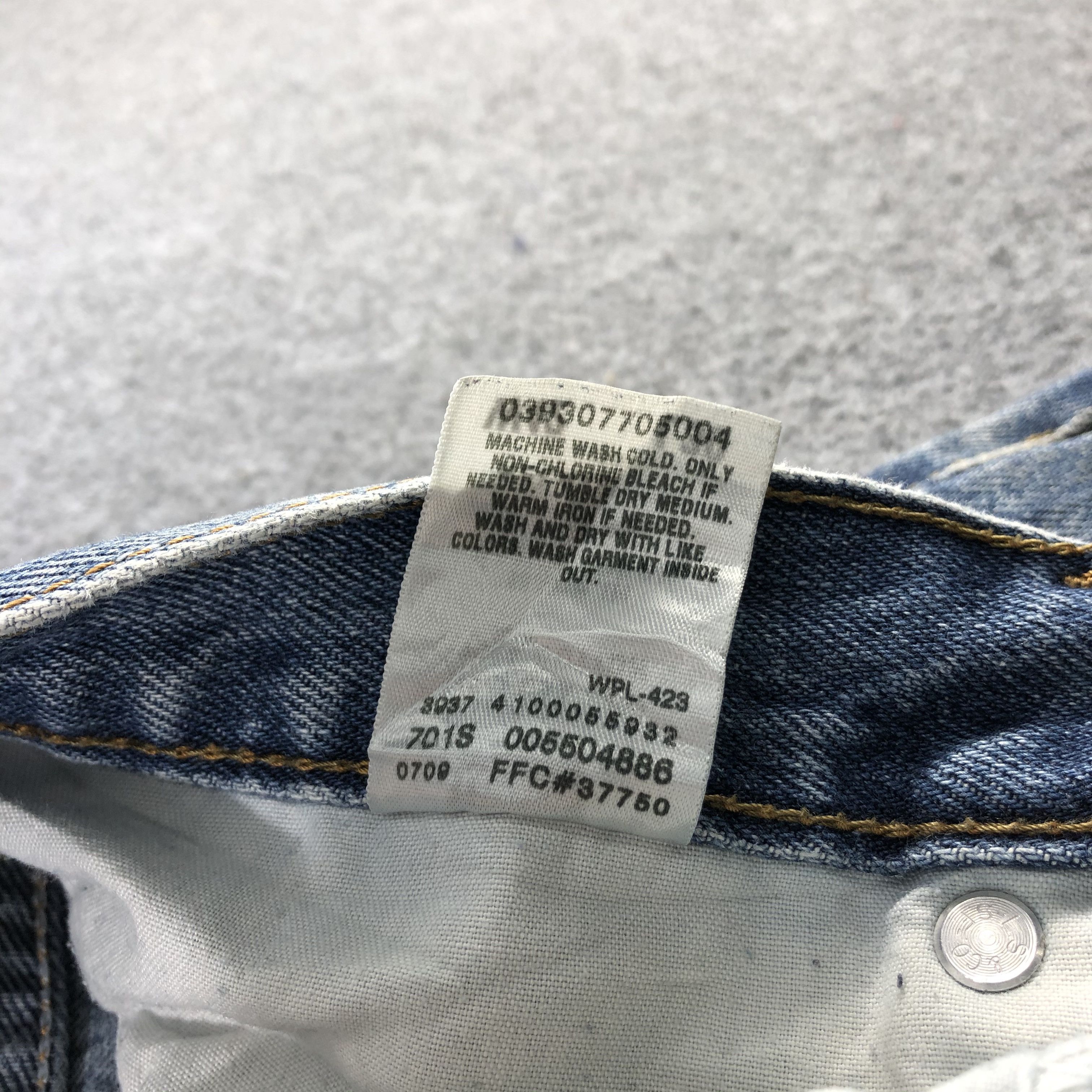 Levi's Light Wash Vintage Levis 550 Jeans-J1282 Size US 43 - 10 Thumbnail