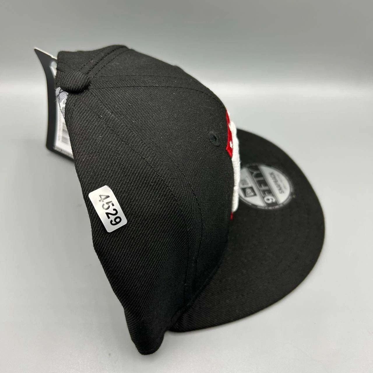 New Era Run DMC New York Hat Men S-M Black Snap Back Cap Wool New Size ONE SIZE - 10 Thumbnail