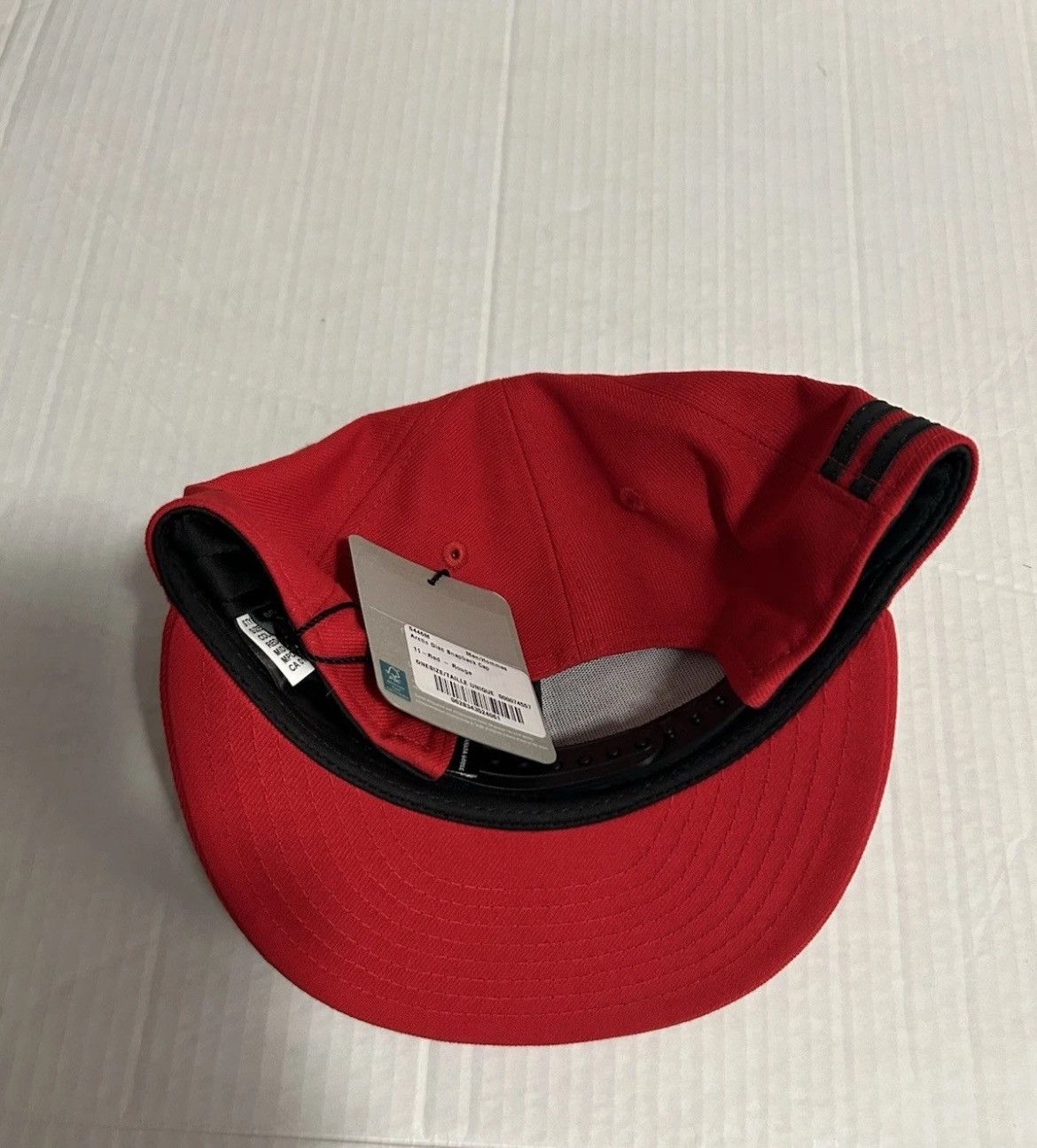 Canada Goose × New Era Canada GoosexNew Era Red Arctic Adjustable Snapback Cap New Size ONE SIZE - 4 Thumbnail